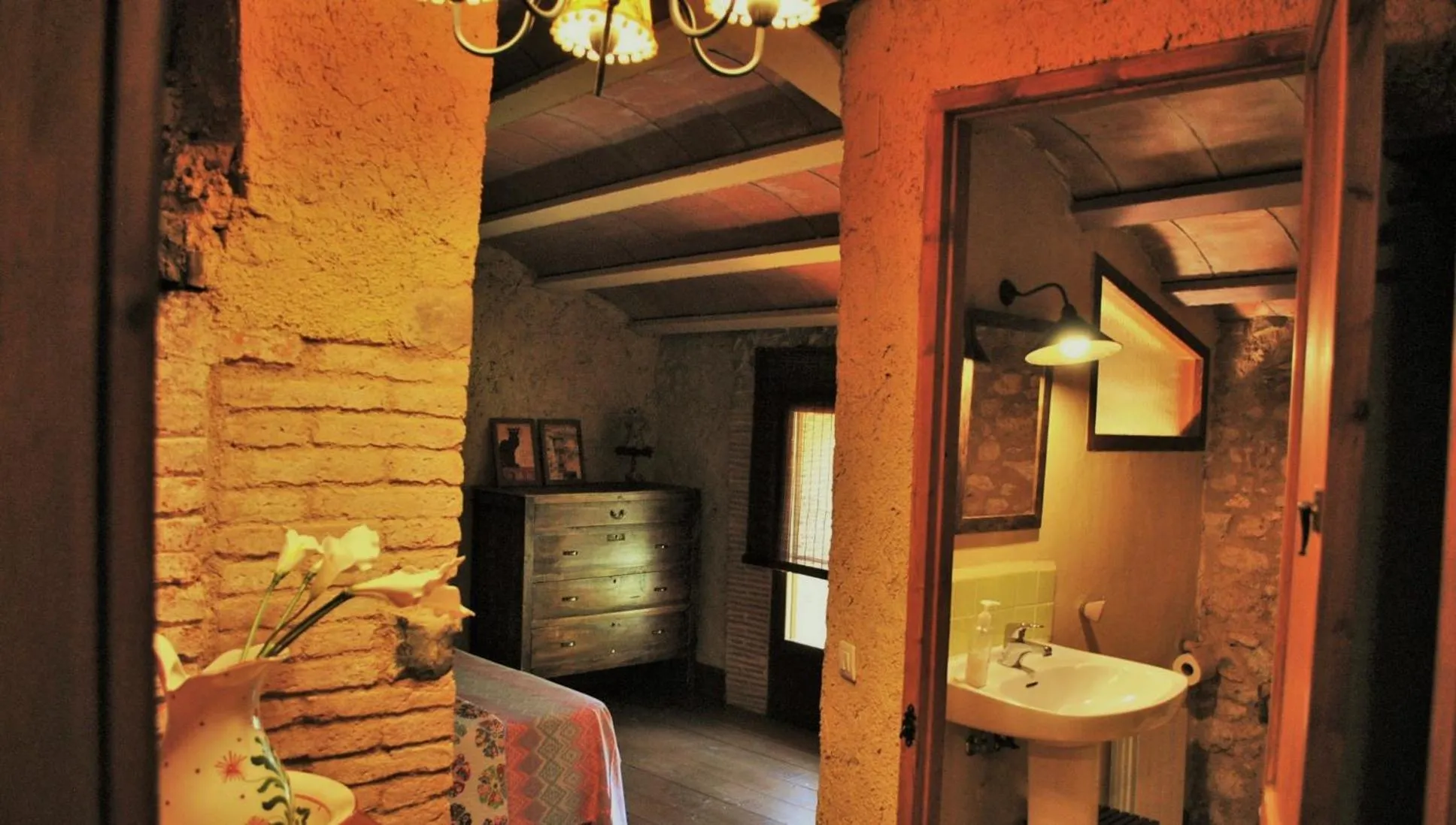 Bathroom in Masia El Canalot - Molí Del Pont