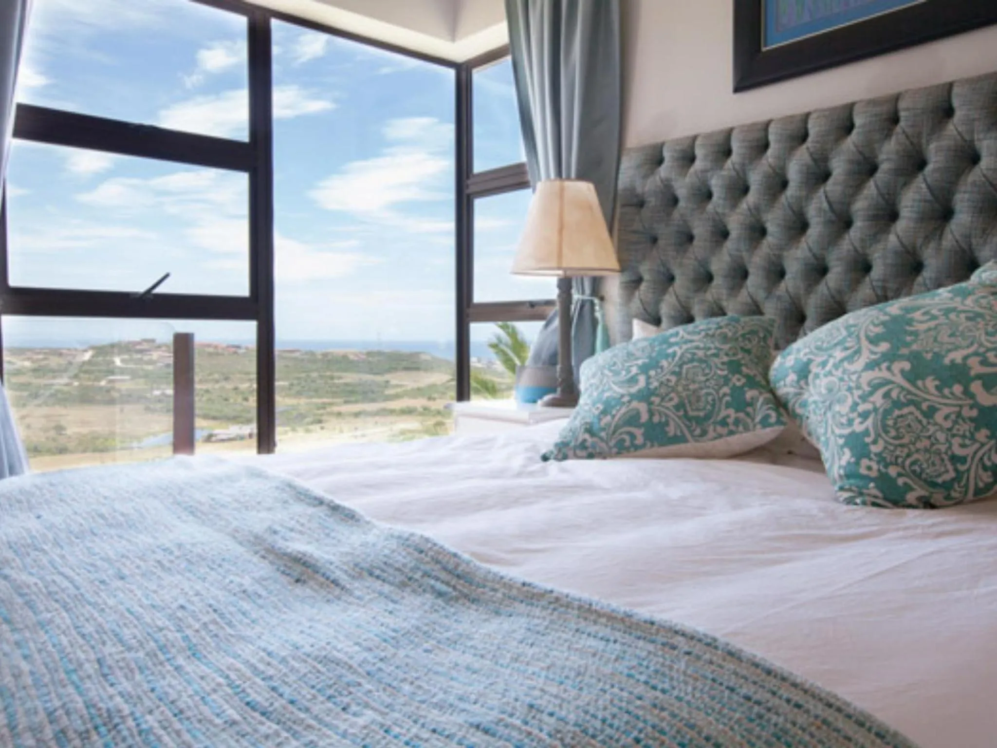 View (from property/room), Bed in Fly Me To The Moon Guesthouse