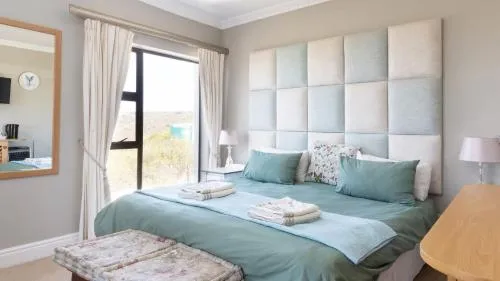 Fly Me To The Moon Guesthouse