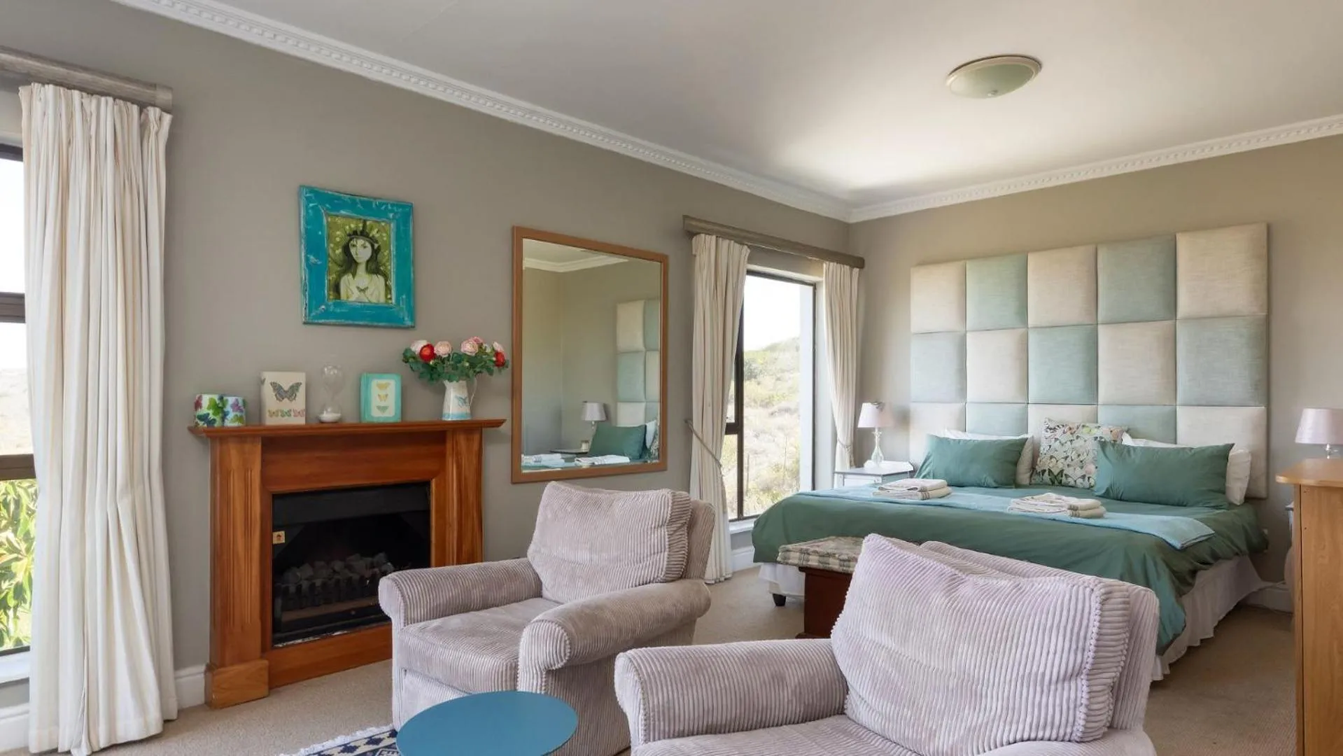 Photo of the whole room, Bed in Fly Me To The Moon Guesthouse