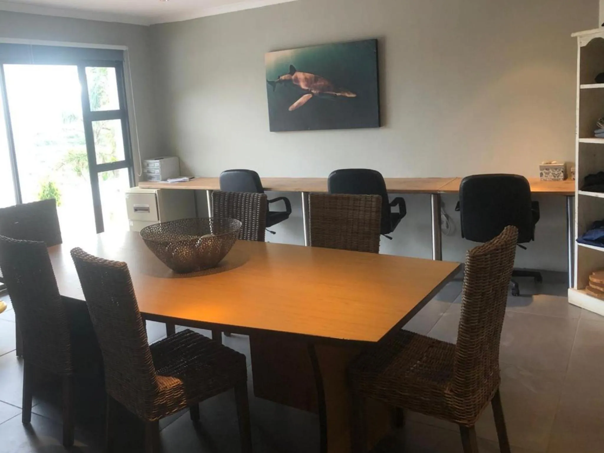 Business facilities in Fly Me To The Moon Guesthouse