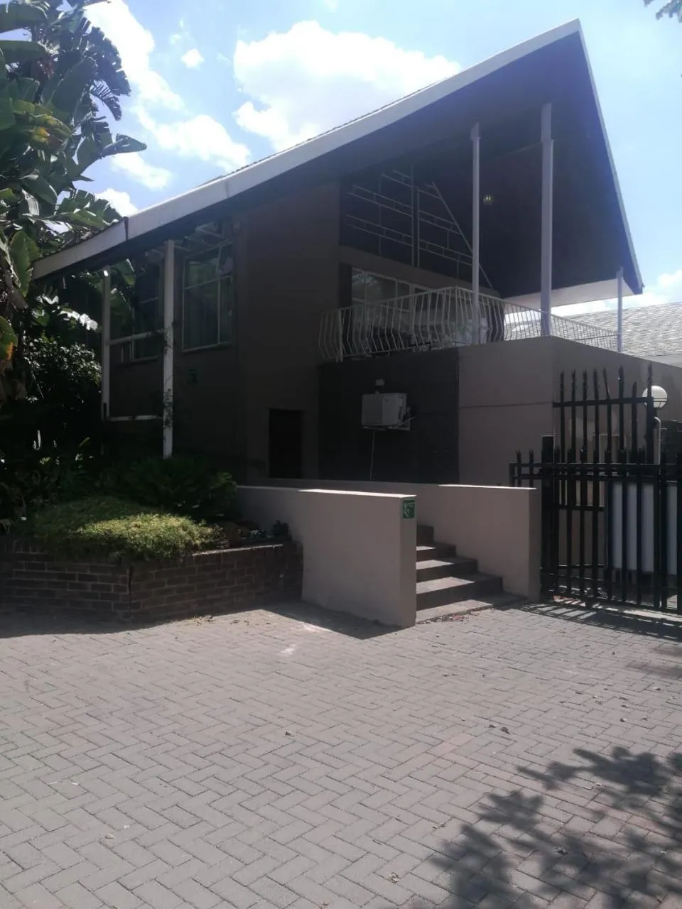 Property building in Rustenburg Guesthouse