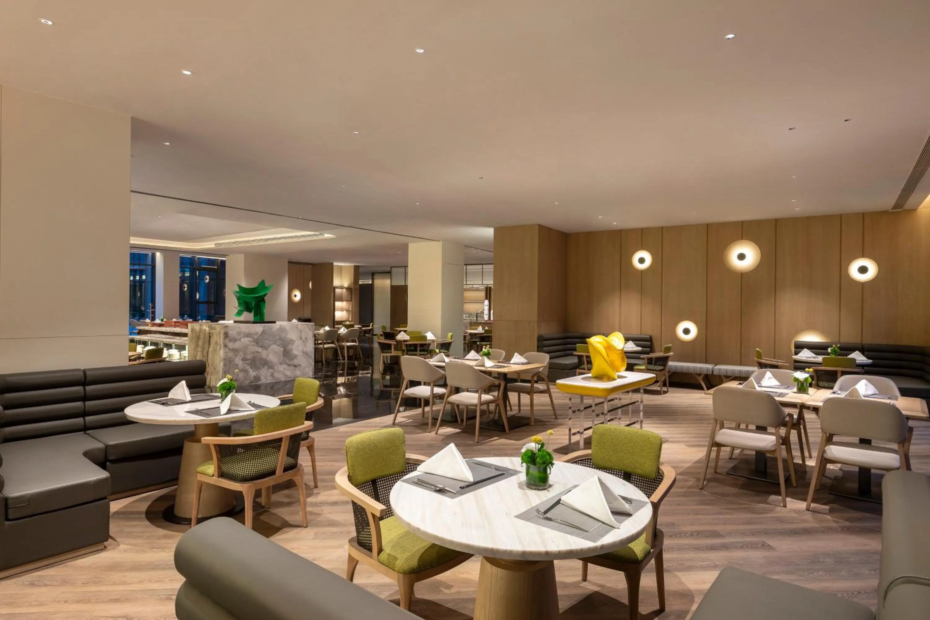 Restaurant/places to eat in Holiday Inn Xianyang Shuangzhao Lake by IHG