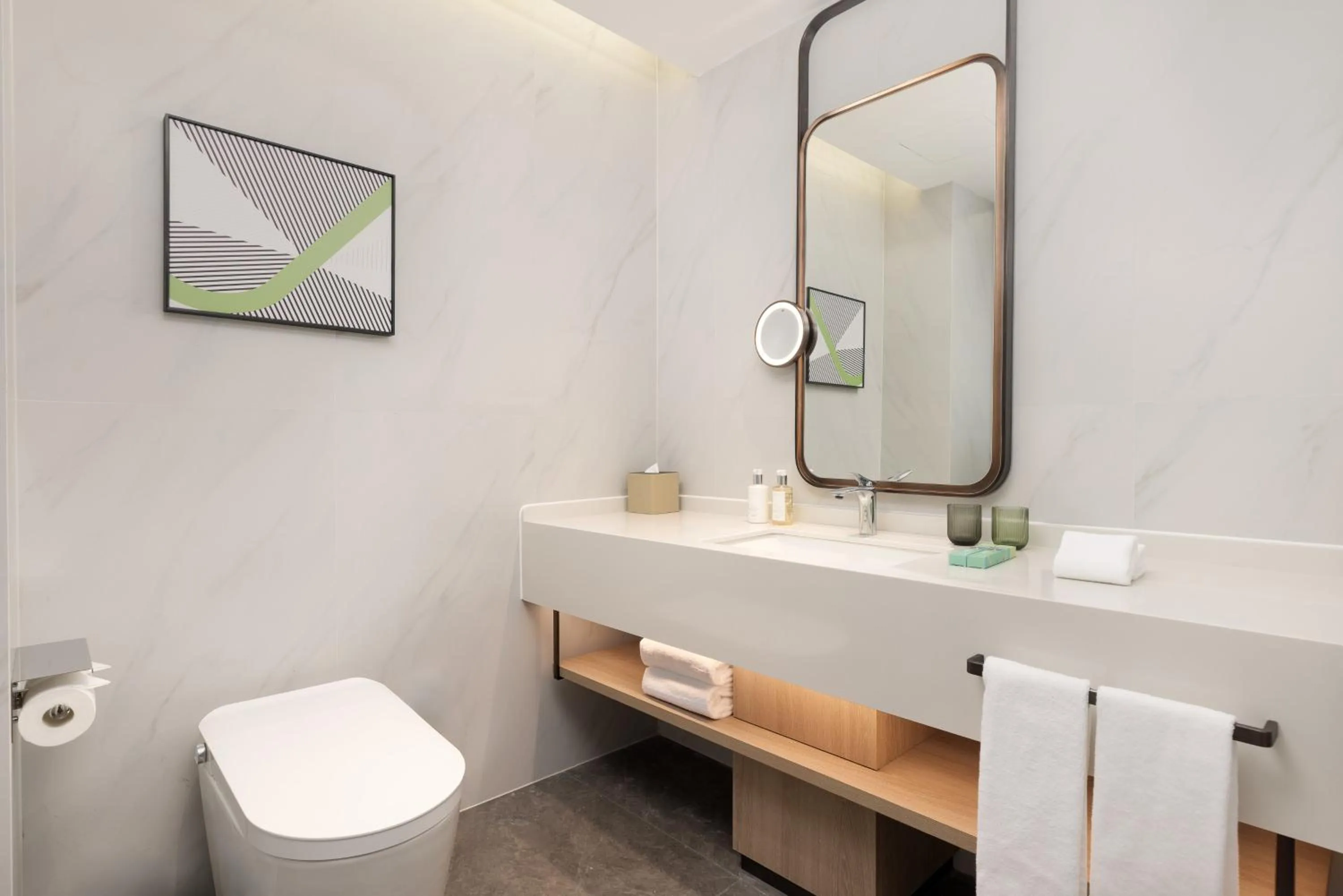 Bathroom in Holiday Inn Shanghai Tourism Zone by IHG