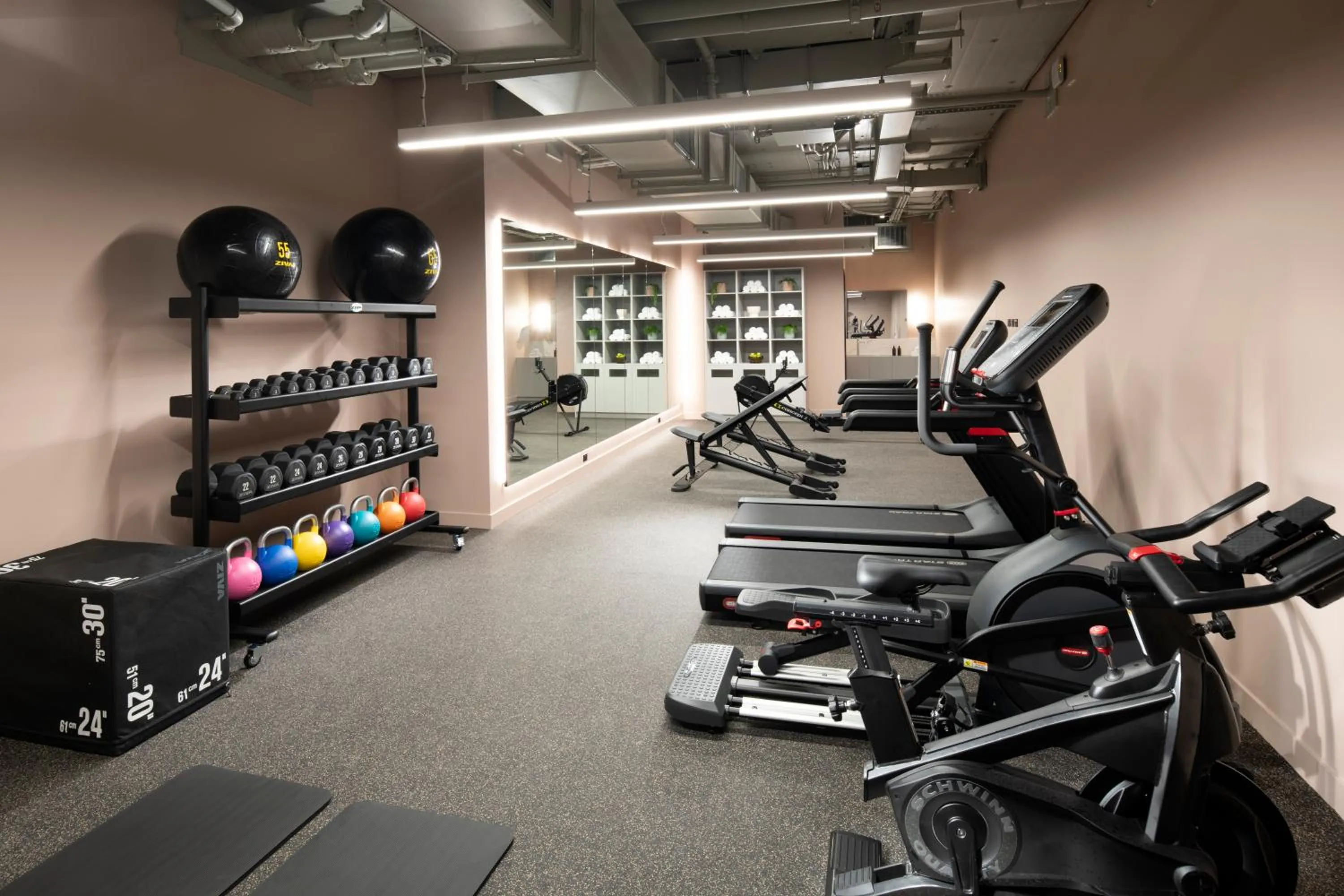 Fitness centre/facilities in Mercure Melbourne La Trobe Street