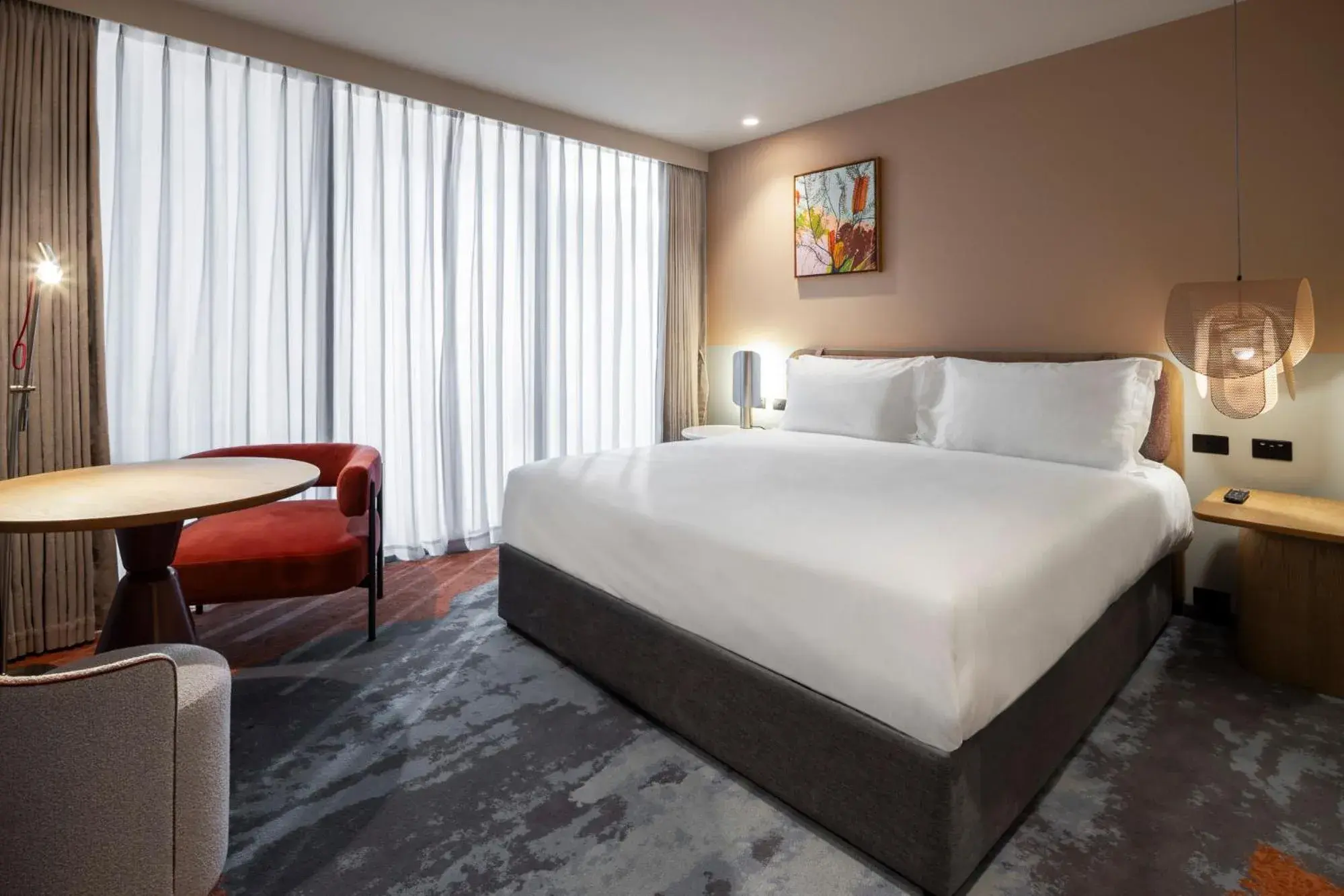 Standard King Room in Mercure Melbourne La Trobe Street Standard King Room in Mercure Melbourne La Trobe Street