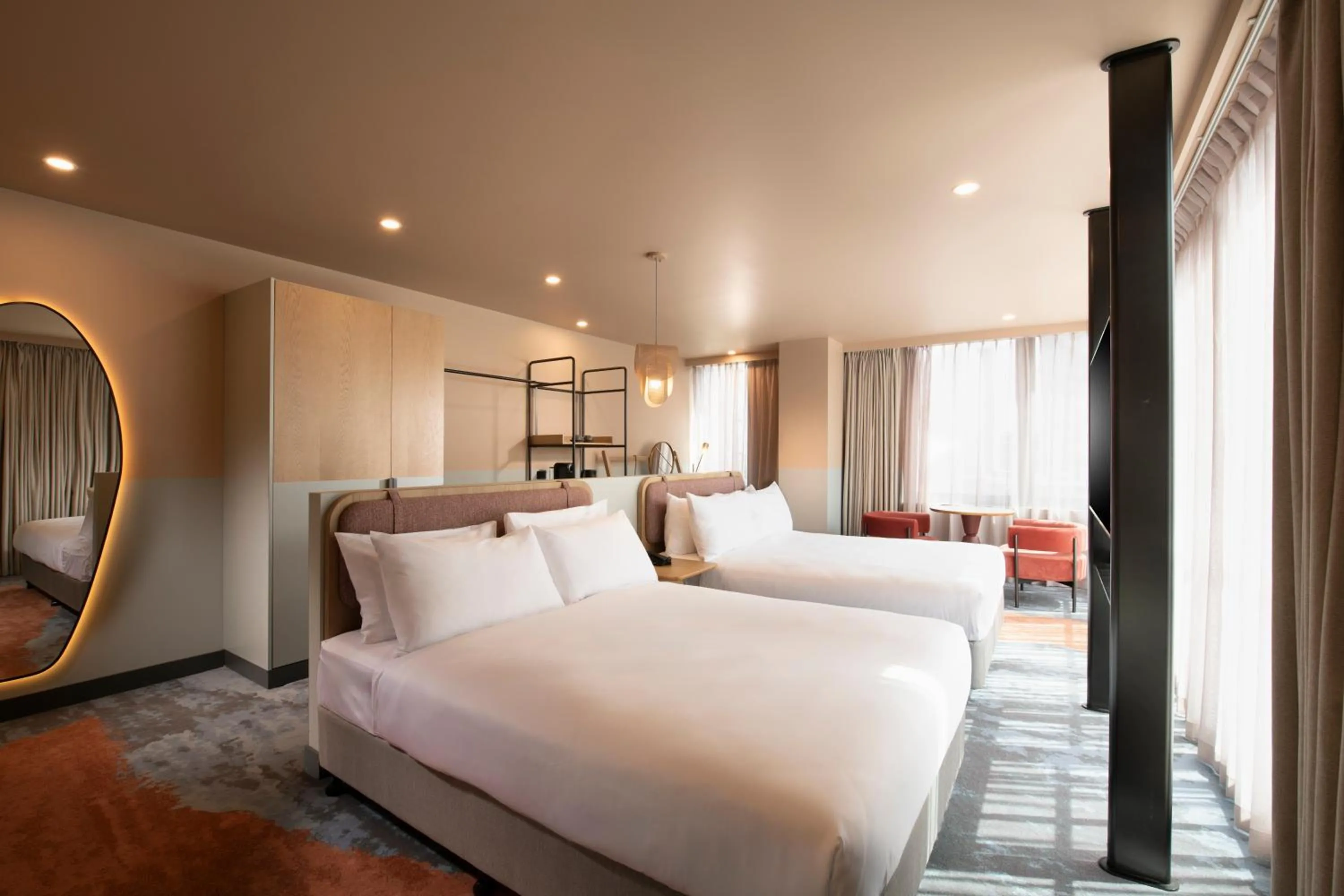 Bedroom, Bed in Mercure Melbourne La Trobe Street