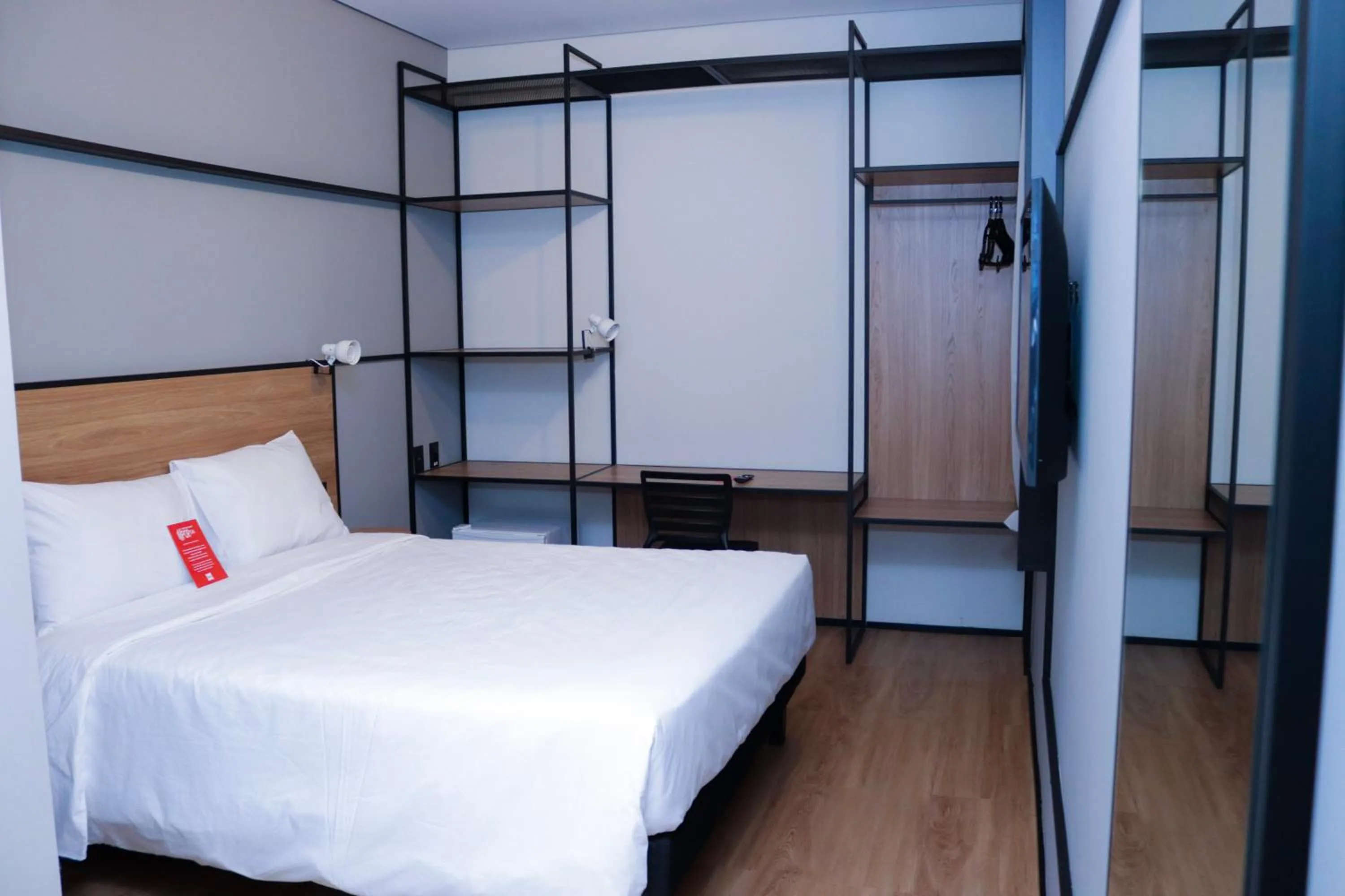 Bed in ibis Primavera do Leste