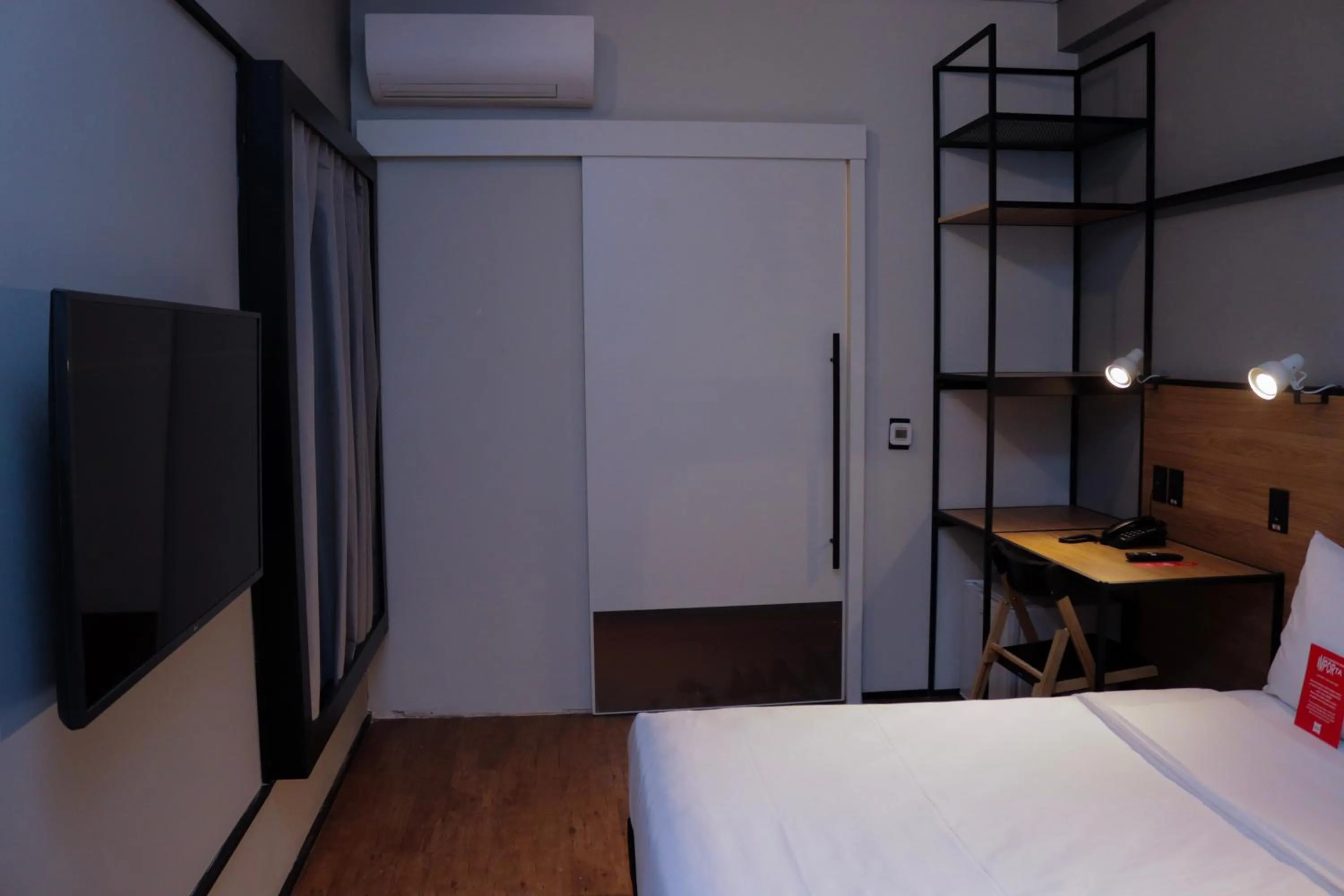 Bed in ibis Primavera do Leste
