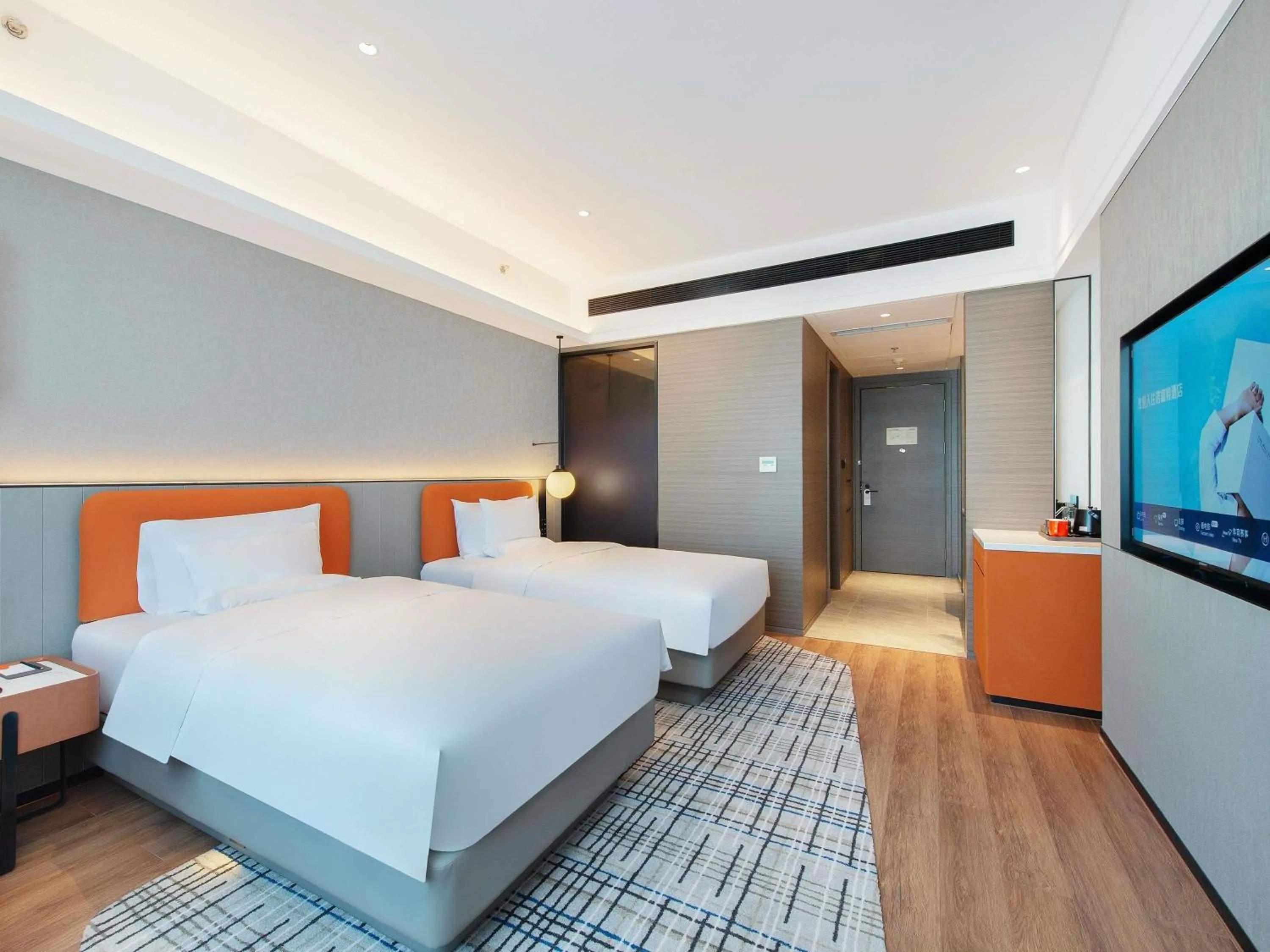 Deluxe Twin Room - City Side in Novotel Dalian Zhongshan Square