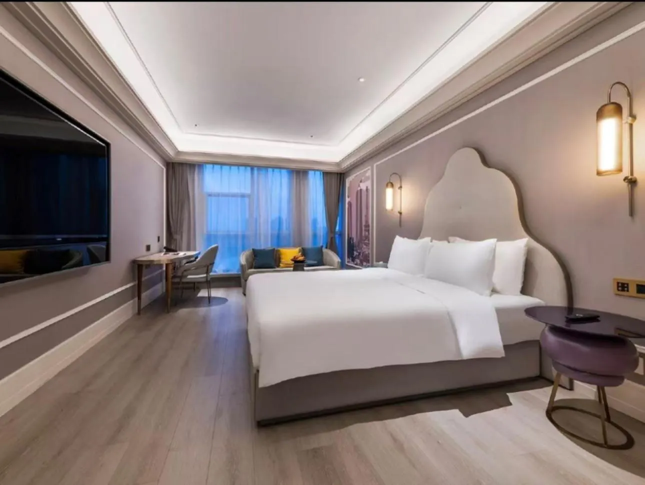 Bed in Mercure Nanjing South Railway Station