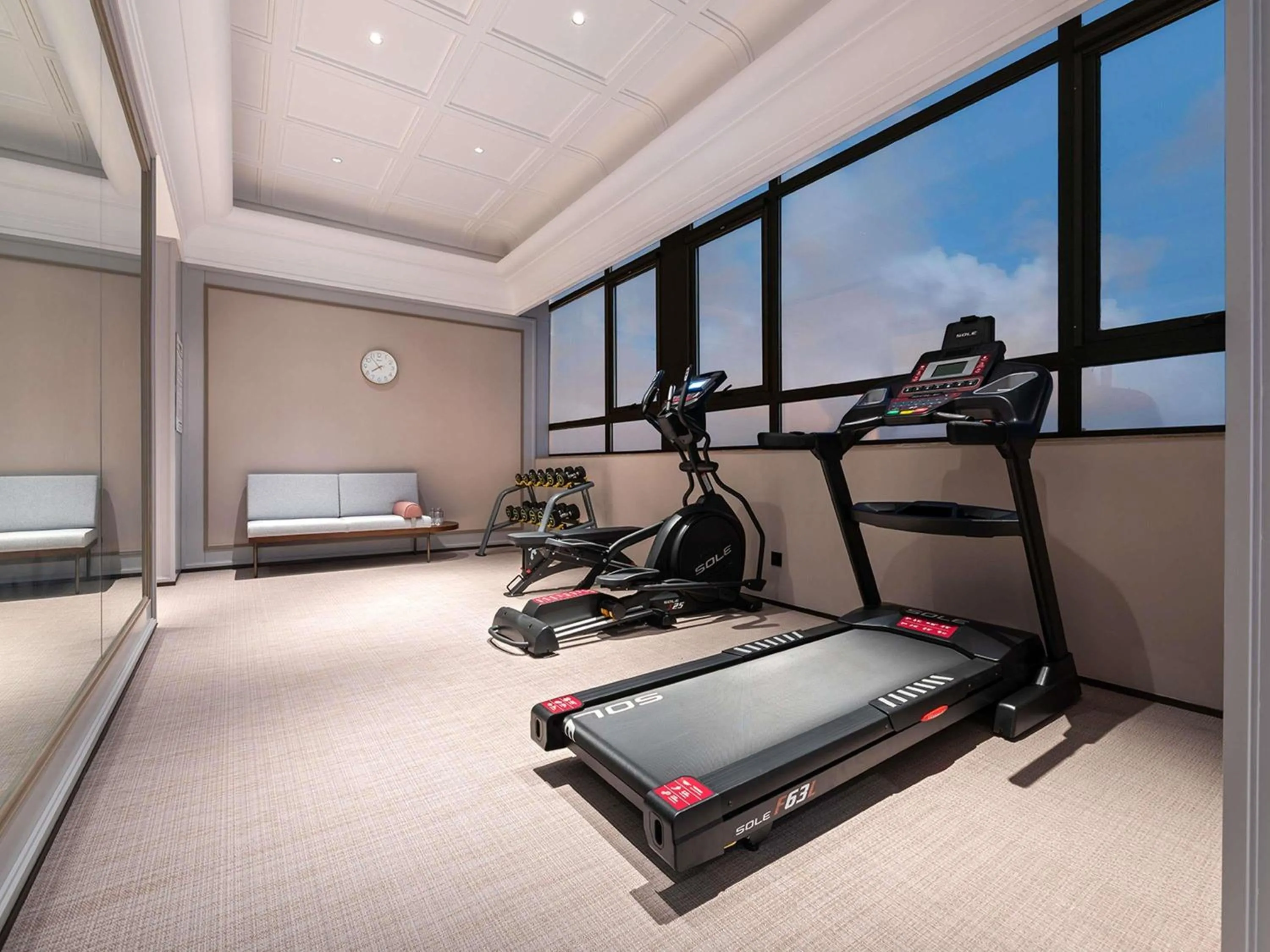 Fitness centre/facilities in Mercure Qinhuangdao Downtown