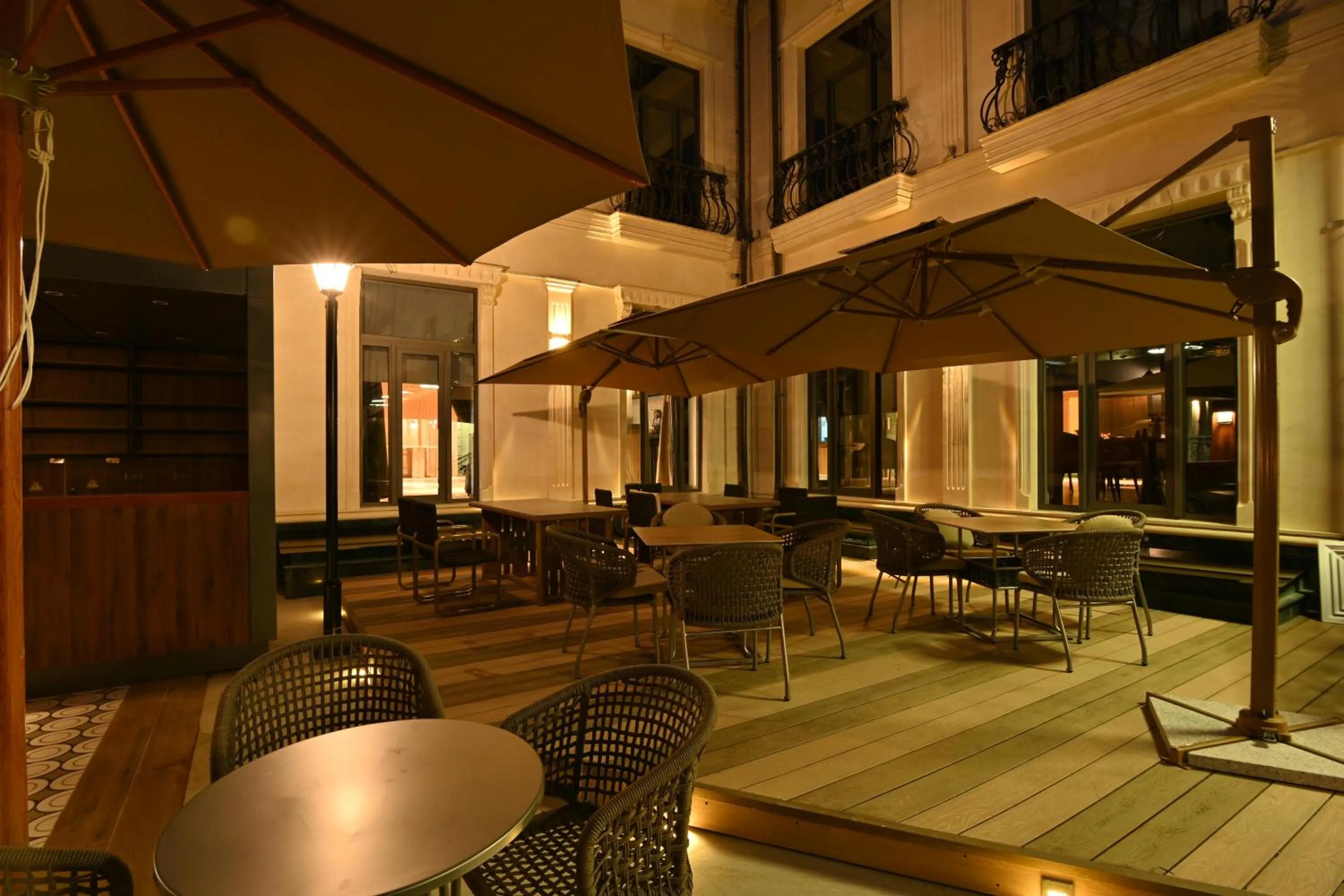 Garden in Mercure Tashkent North