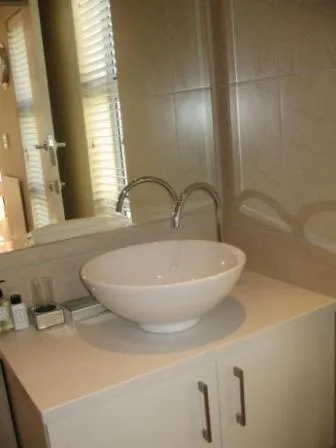 Navona Constantia Guest Cottage