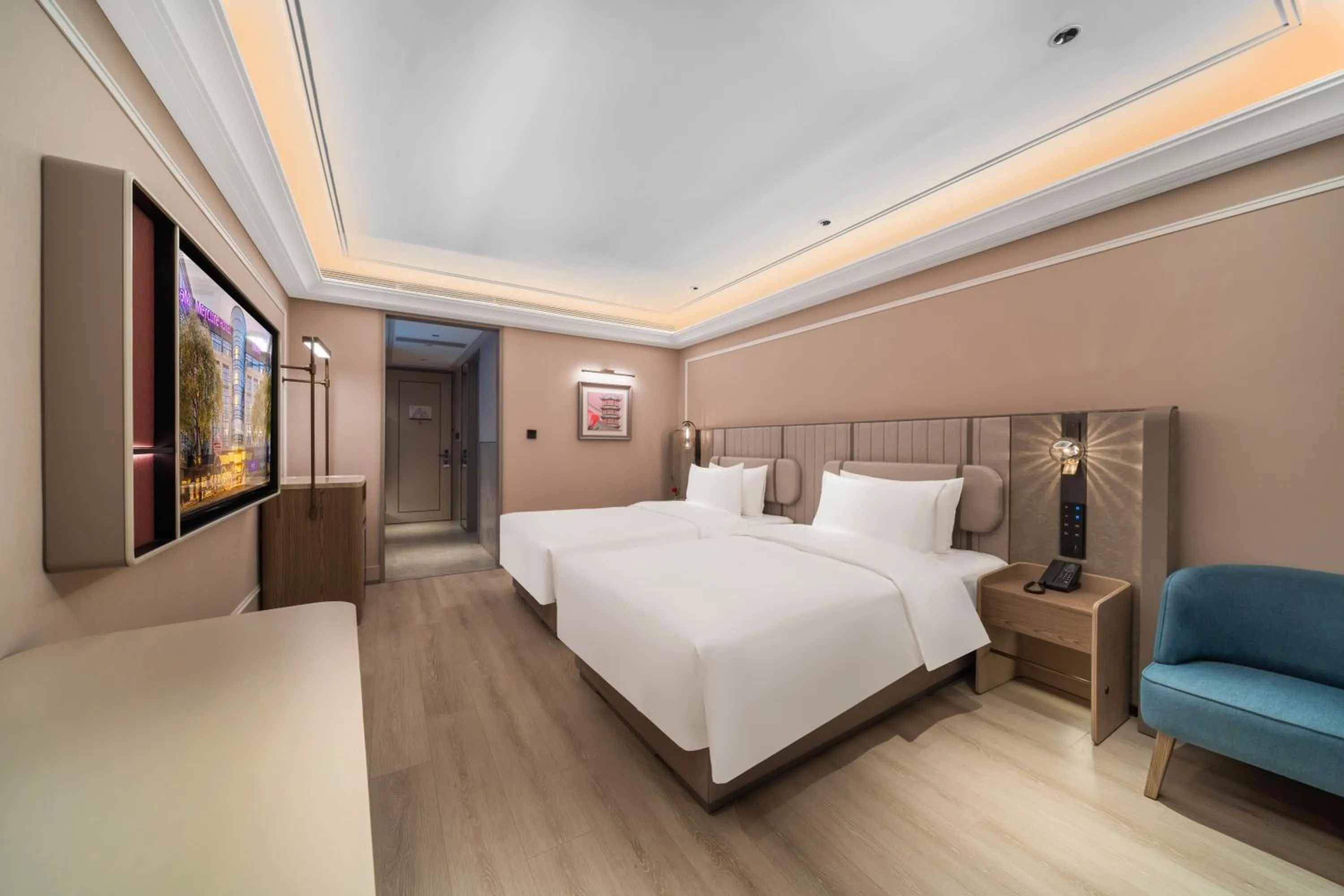 Superior Twin Room in Mercure Changzhou Qingguo Lane