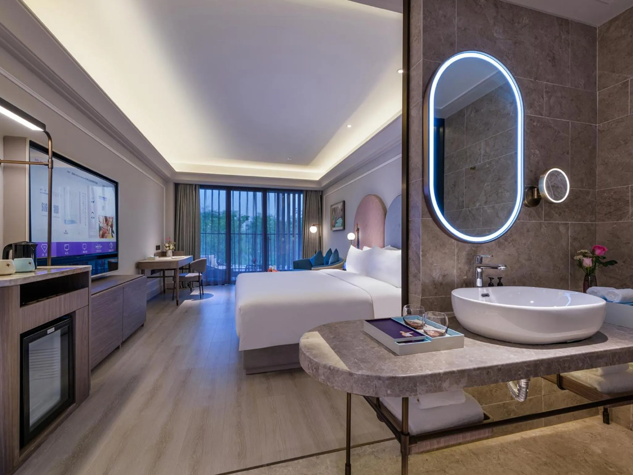 Photo of the whole room, Bed in Mercure Lanzhou West