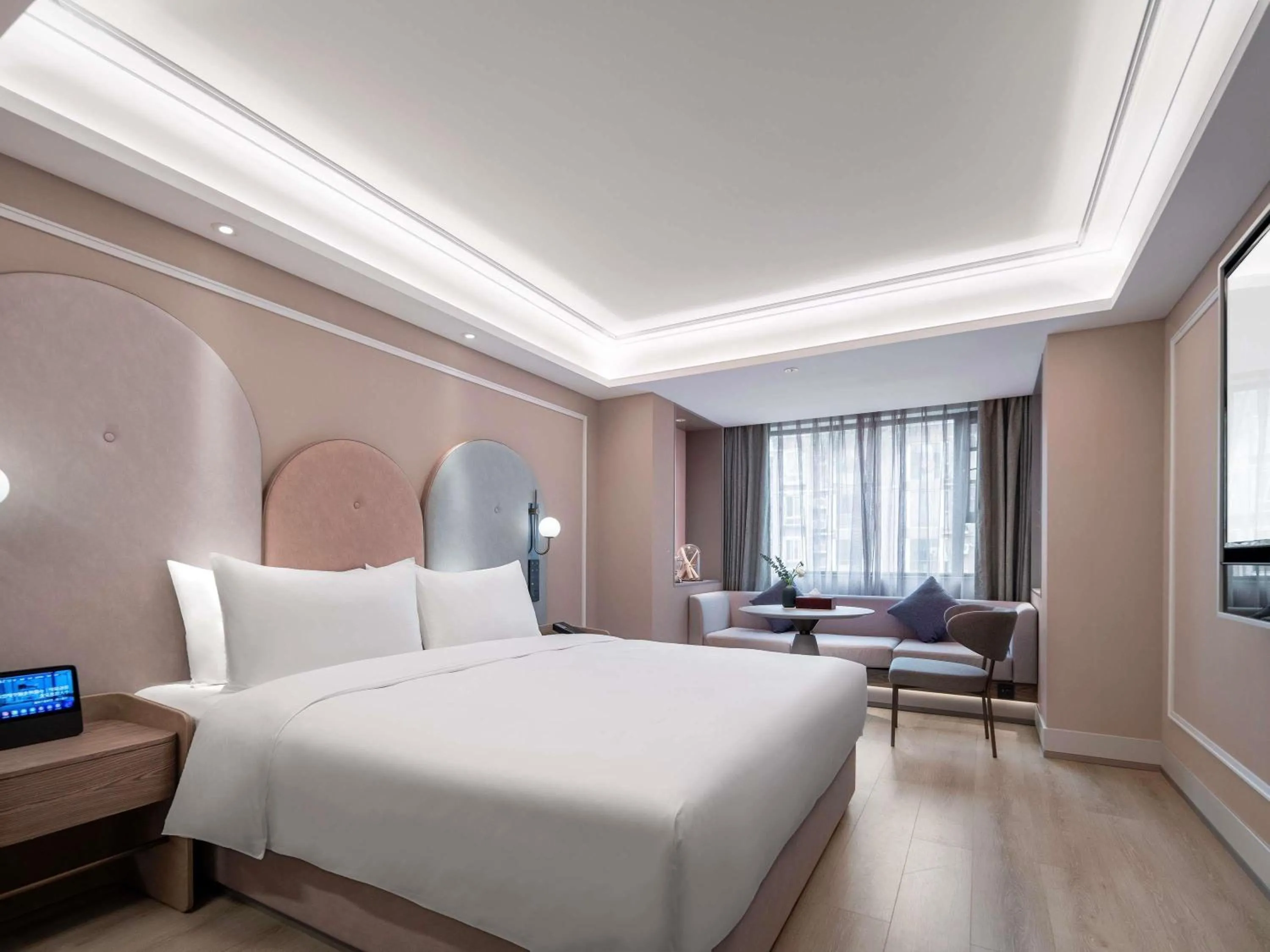 Bedroom, Bed in Mercure Chengdu Wuhou Temple