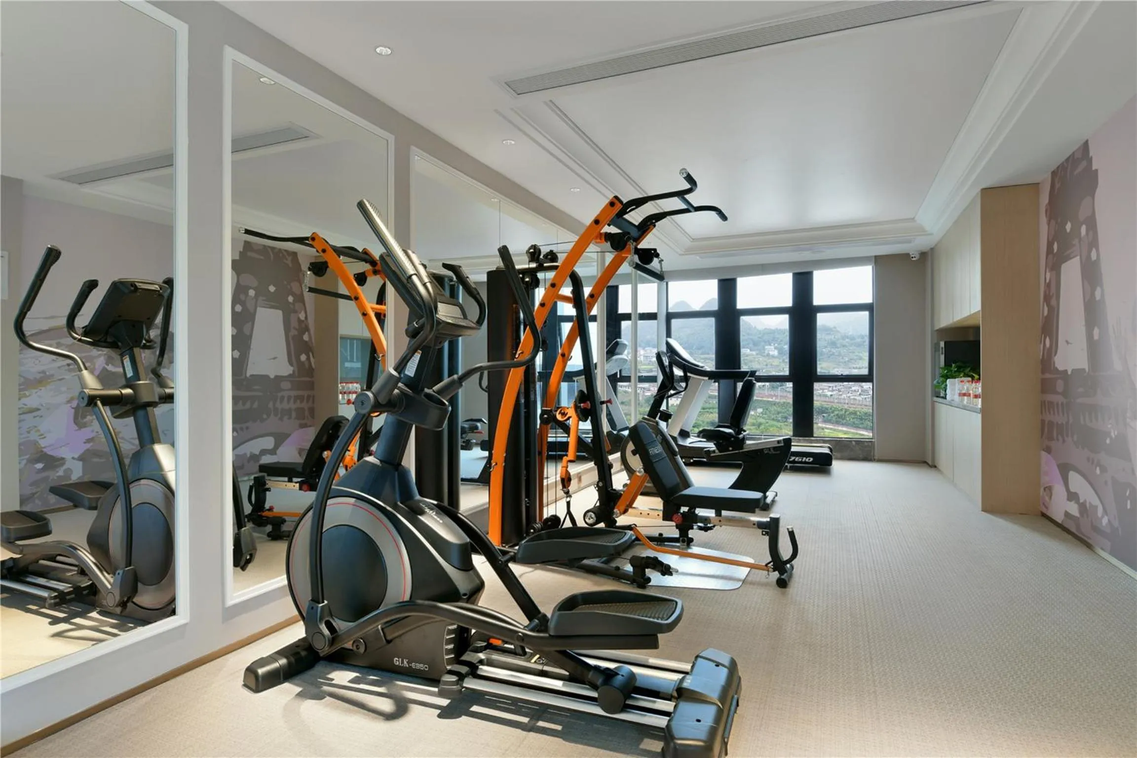 Fitness centre/facilities in Mercure Anshun Railway Station