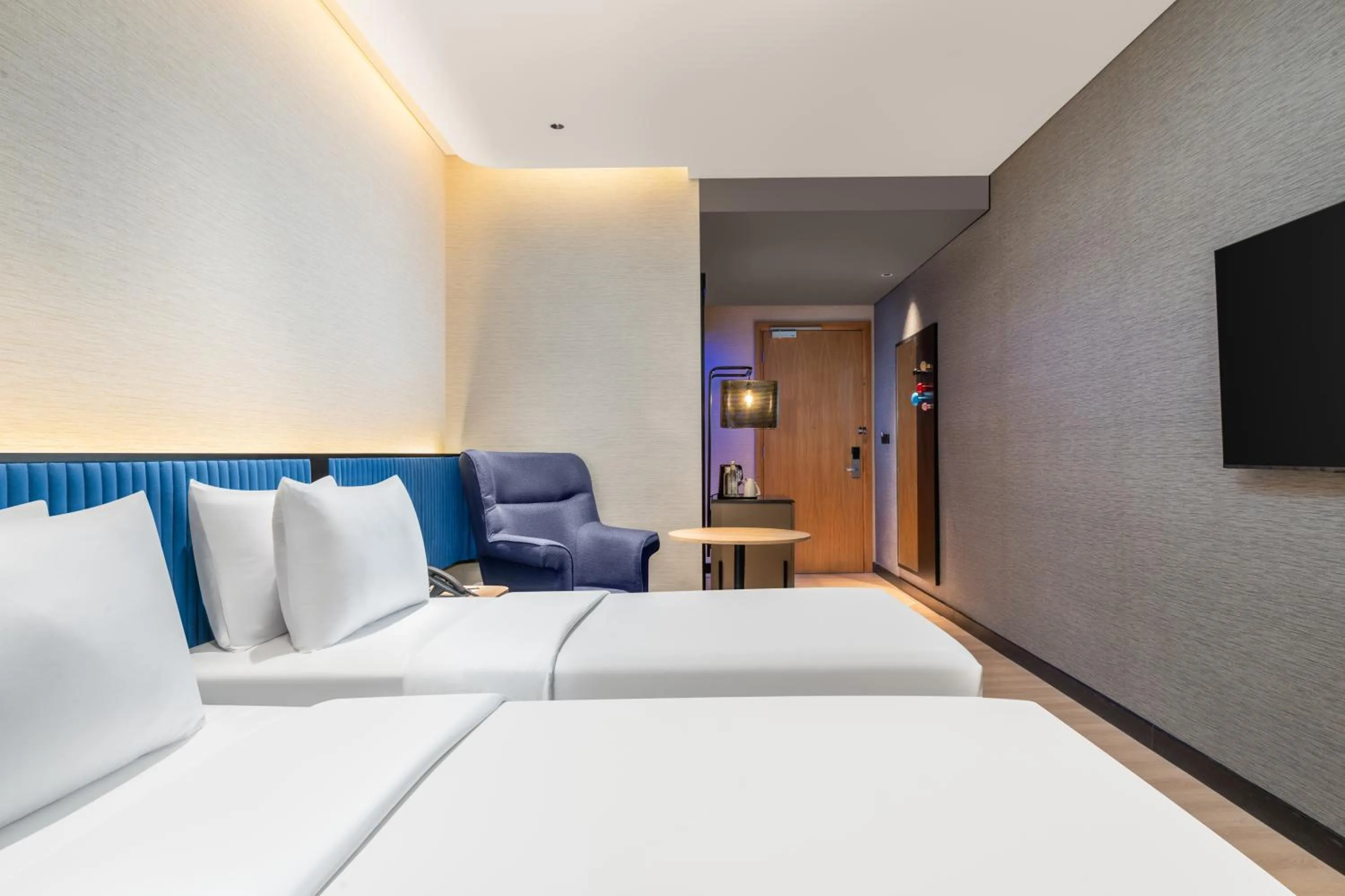 Bedroom, Bed in Novotel Jakarta Pulo Mas