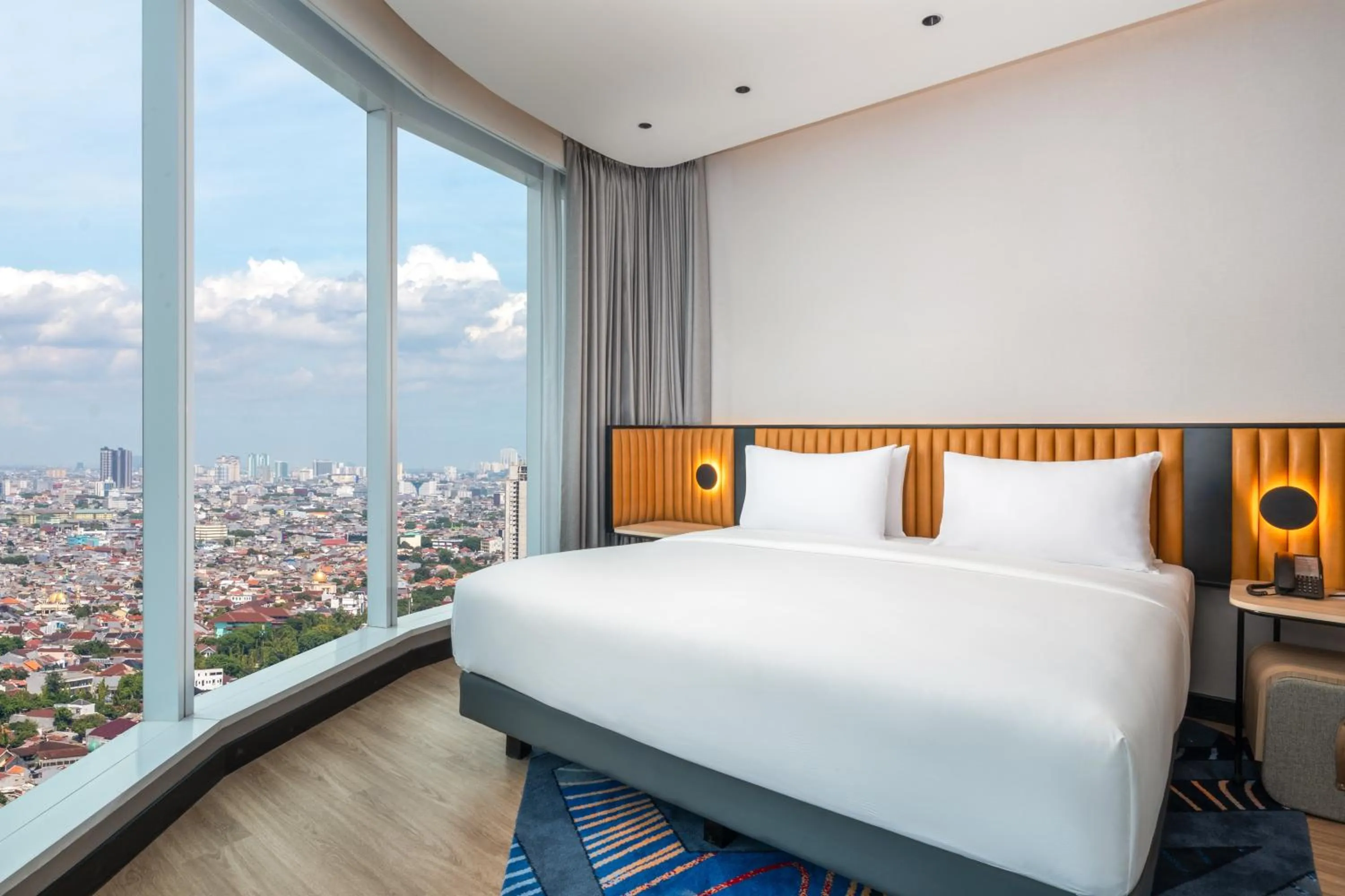 Bedroom, Bed in Novotel Jakarta Pulo Mas