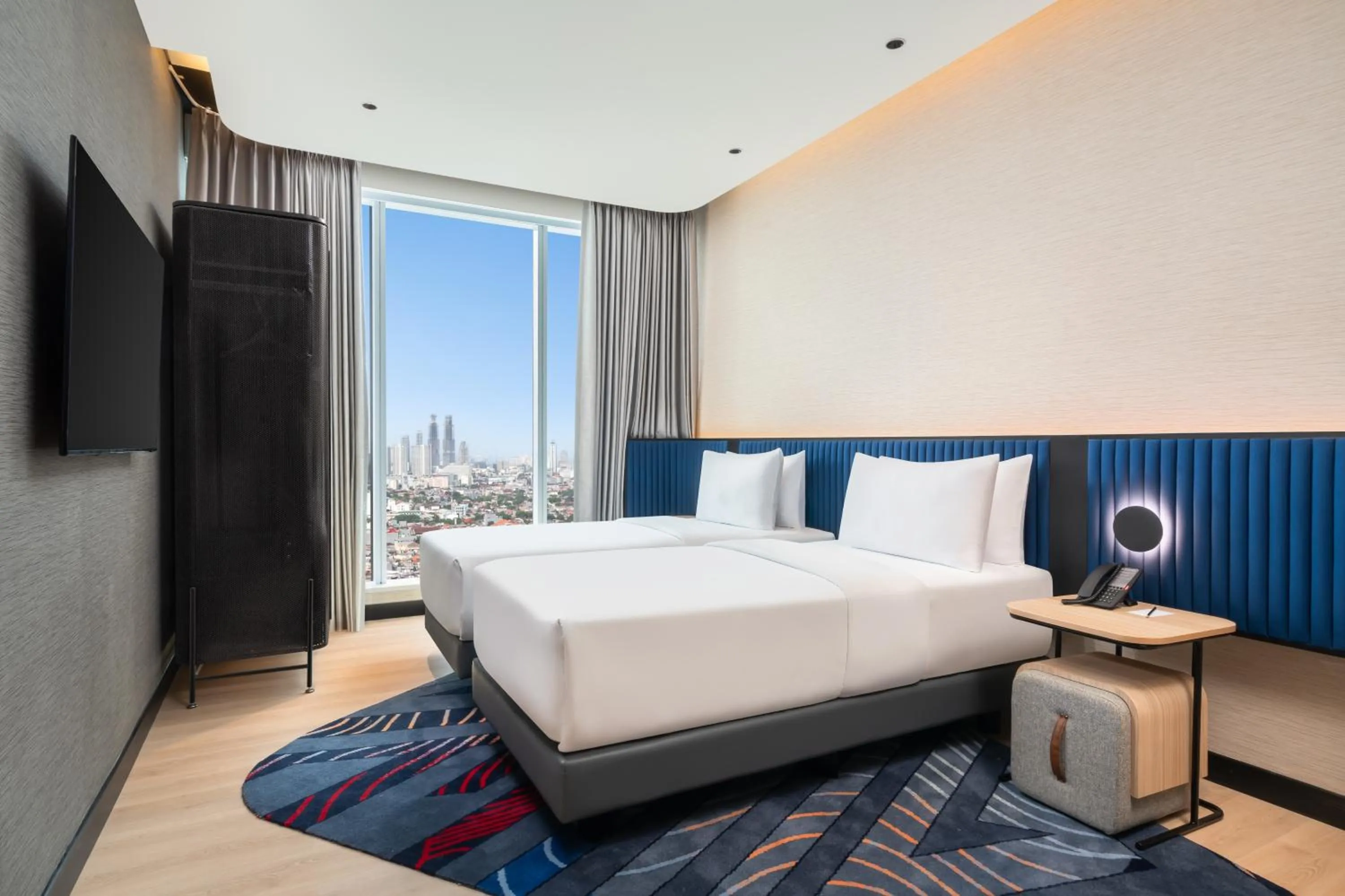 Bed in Novotel Jakarta Pulo Mas