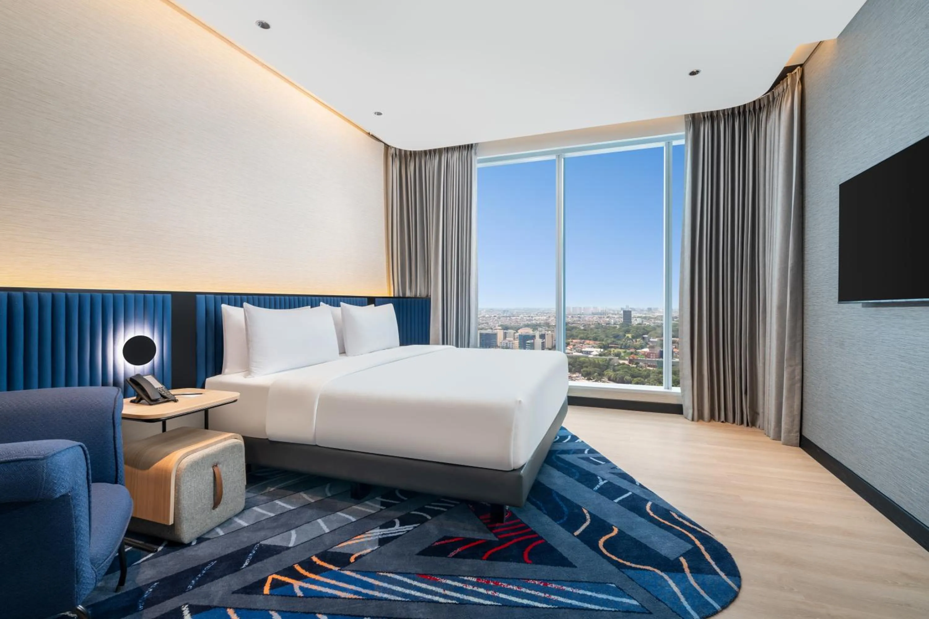 Bed in Novotel Jakarta Pulo Mas