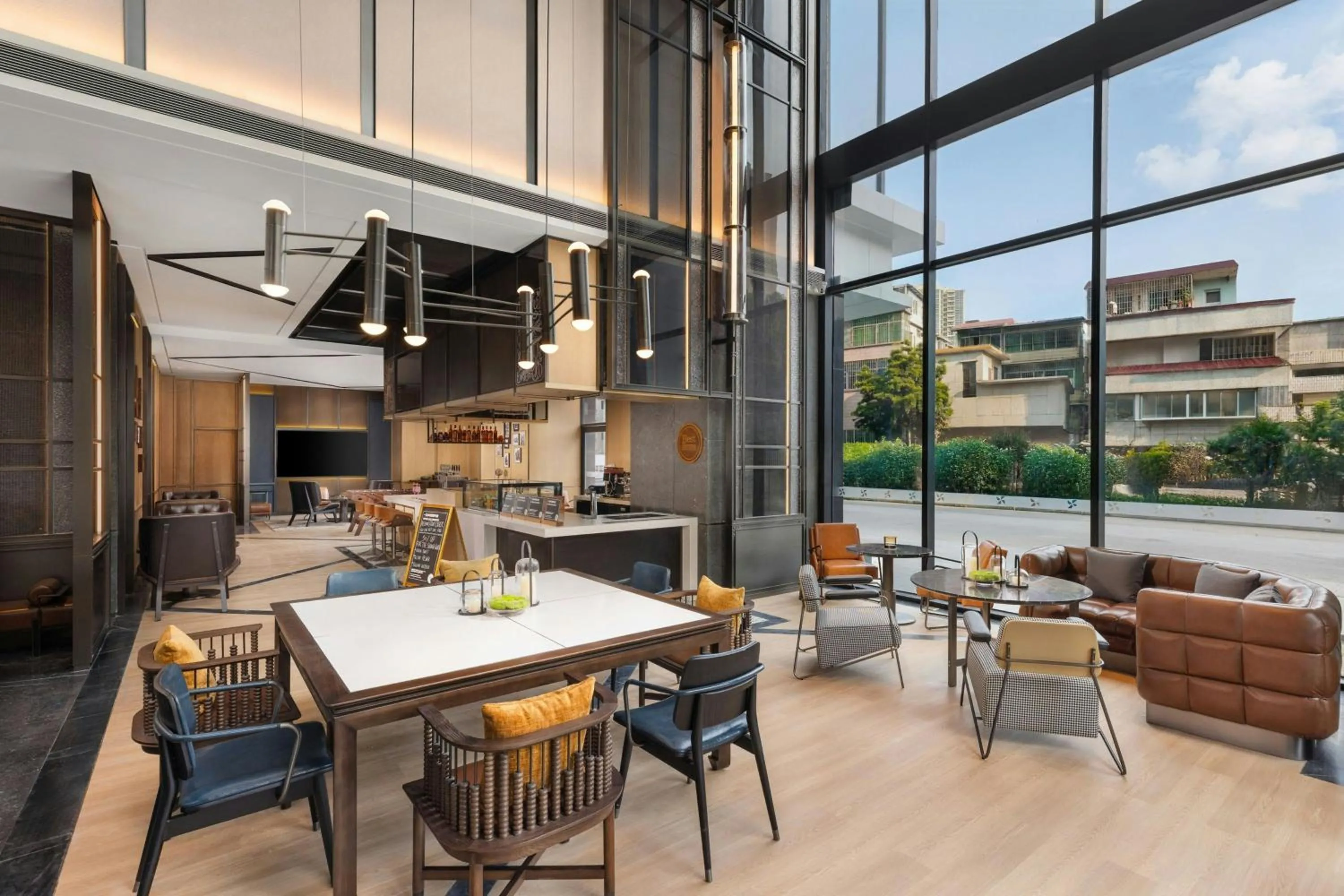 Lobby or reception in Four Points by Sheraton Guangzhou Bai’e Tan