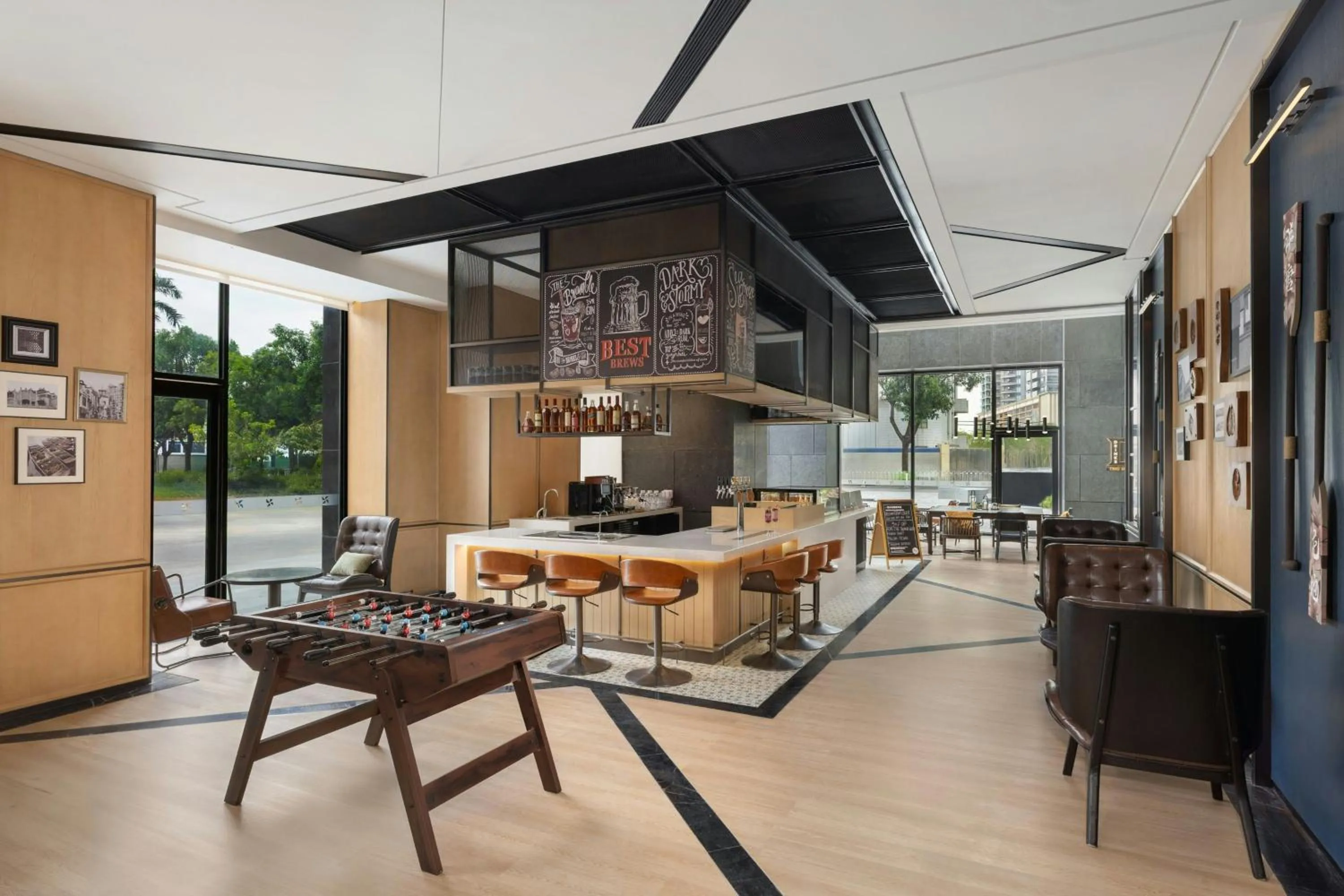 Lobby or reception in Four Points by Sheraton Guangzhou Bai’e Tan
