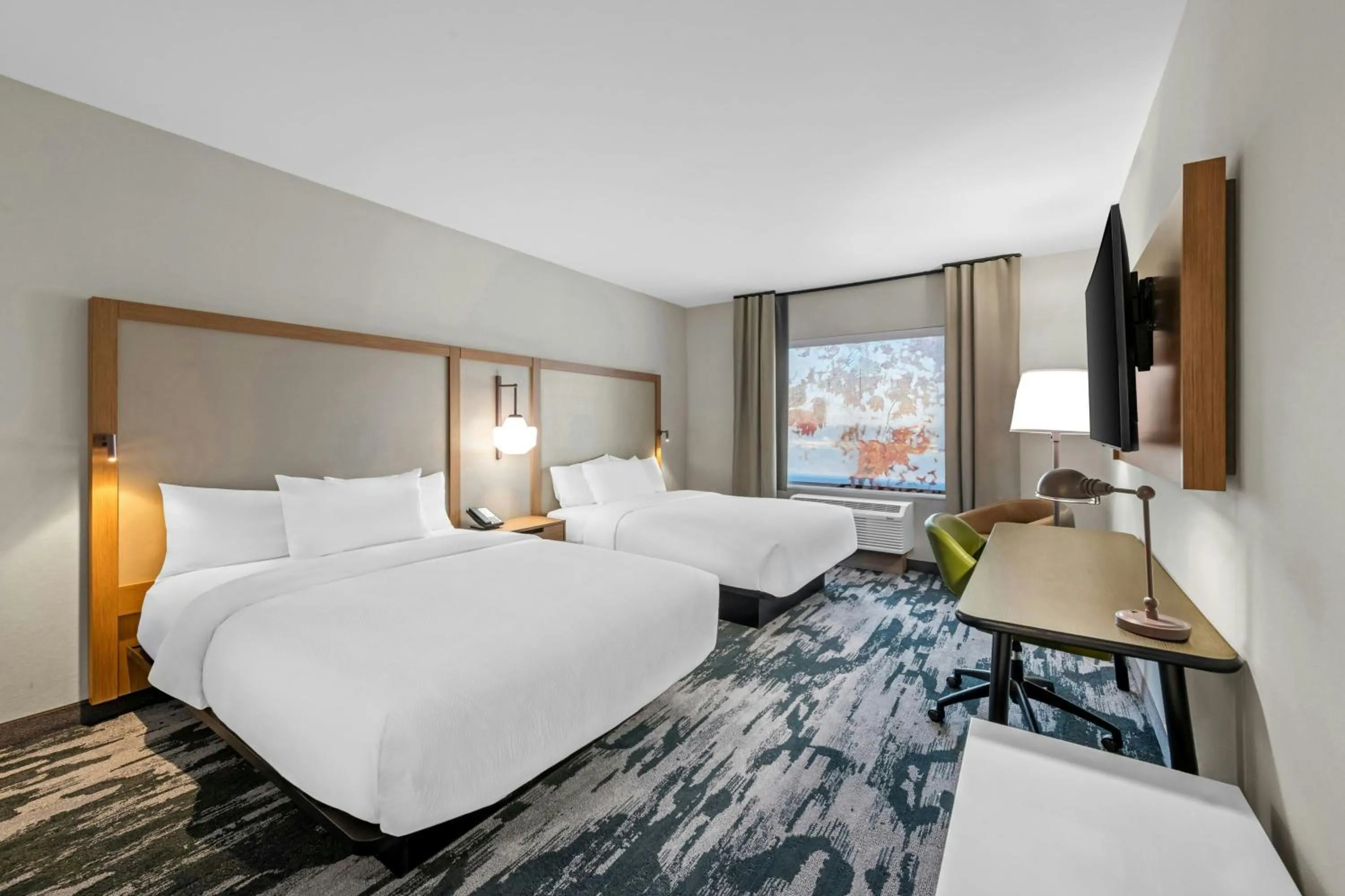Photo of the whole room, Bed in Fairfield by Marriott Inn & Suites Emporia