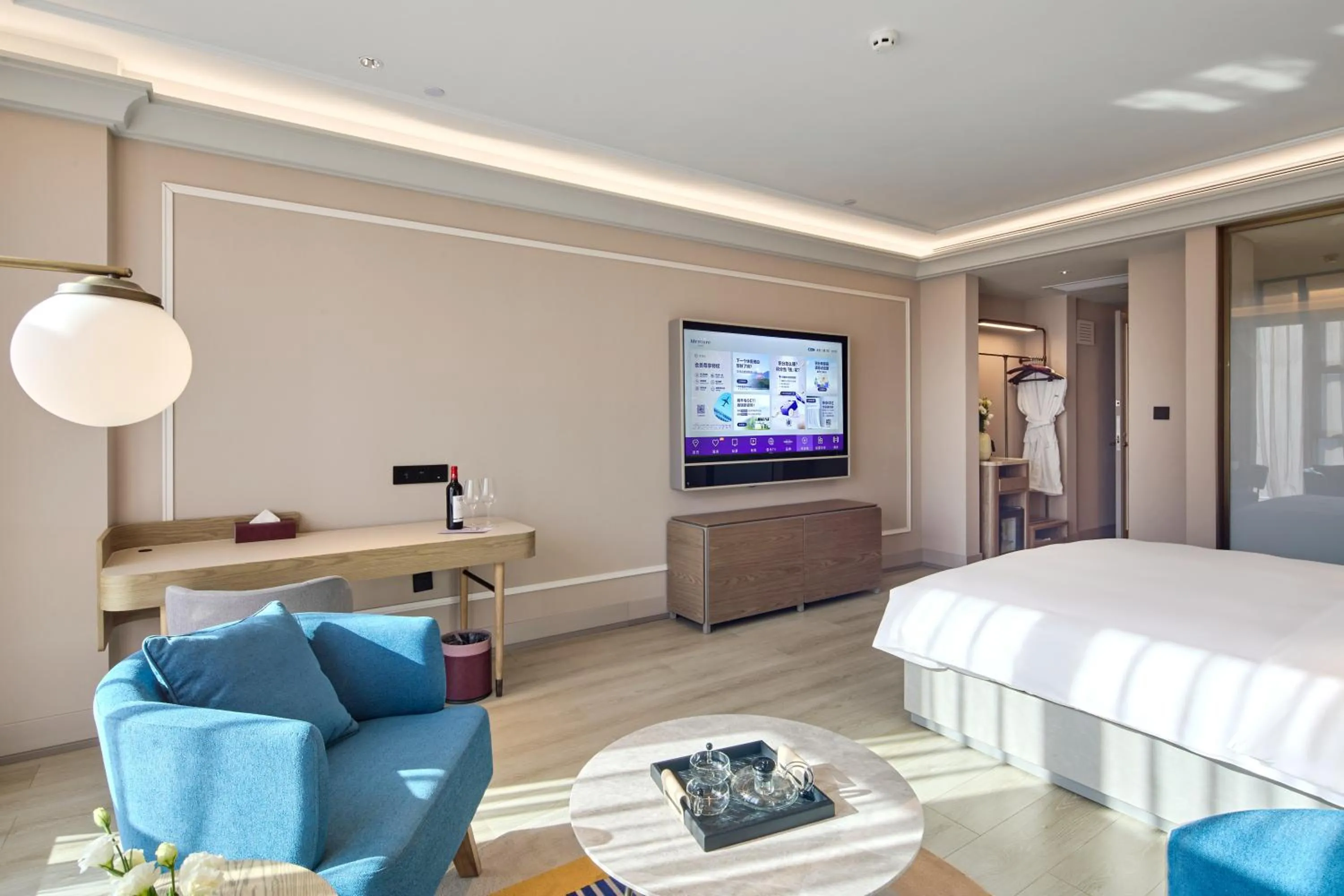 Photo of the whole room in Mercure Taiyuan Yingze