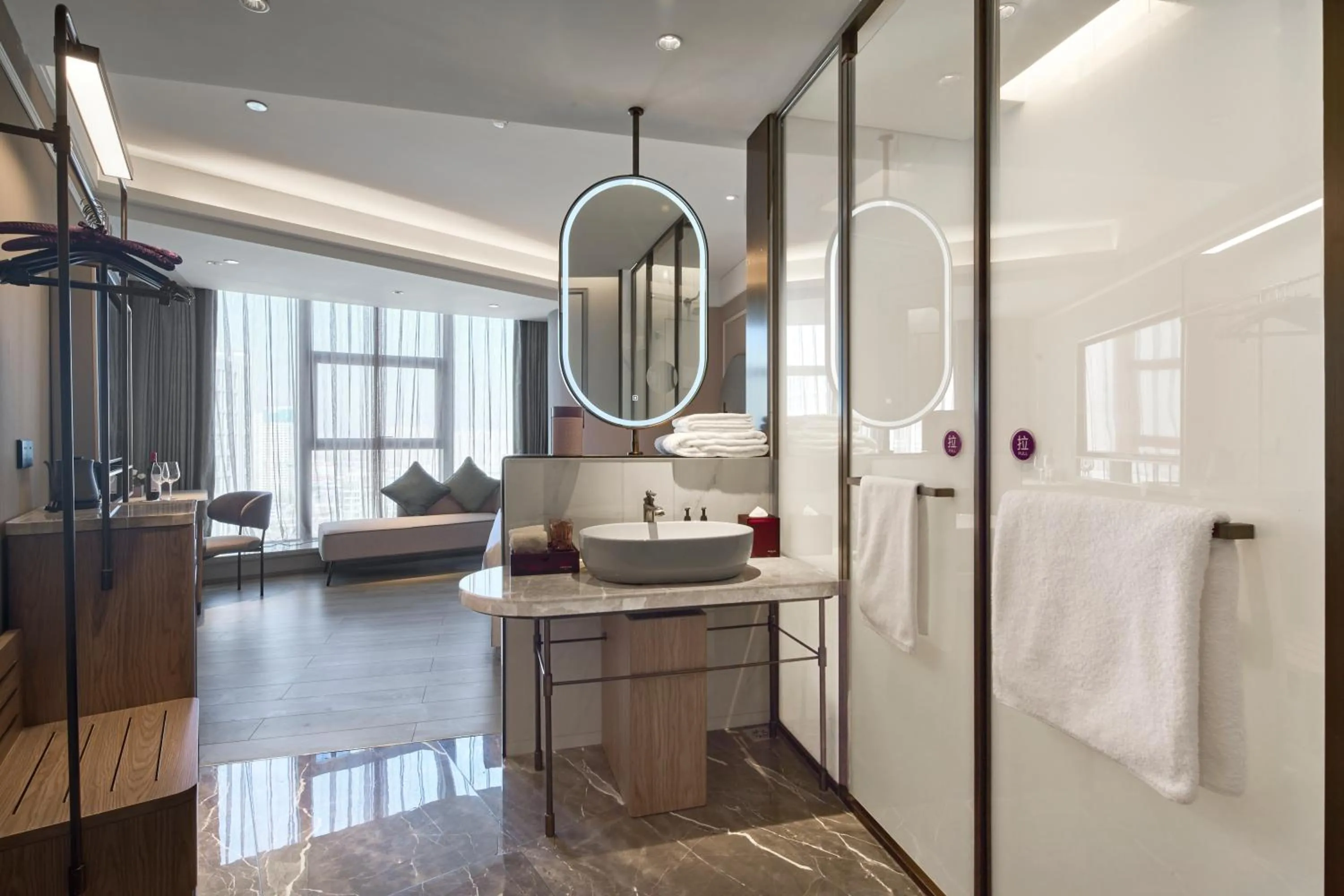 Shower in Mercure Taiyuan Yingze