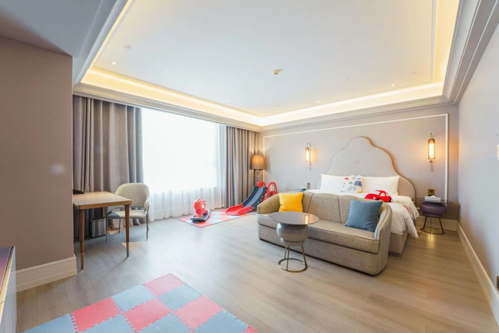 Bed in Mercure Tianjin Eco Oriental