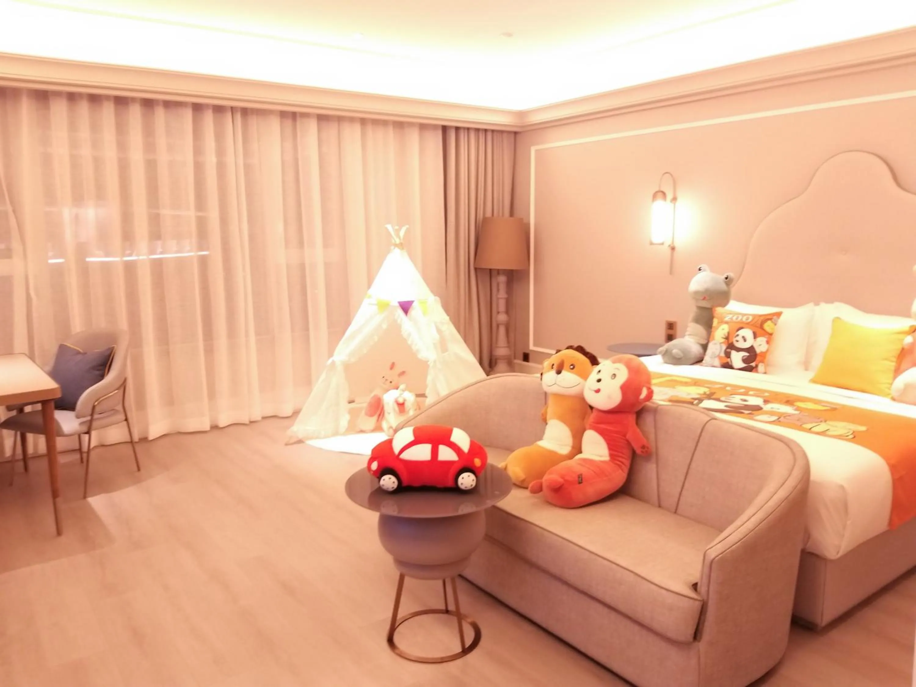 Bed in Mercure Tianjin Eco Oriental
