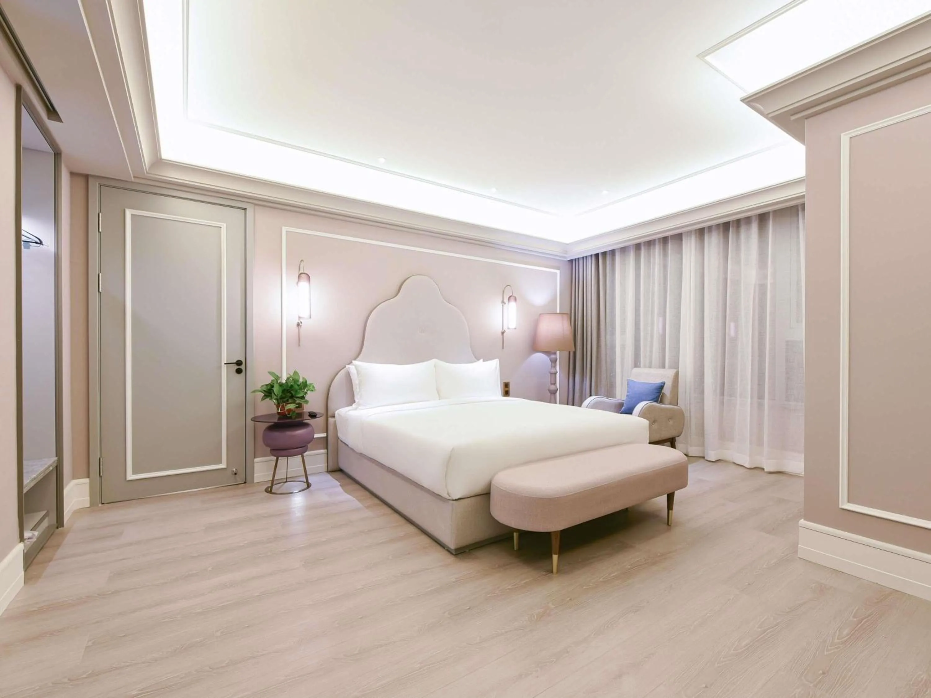 Bedroom, Bed in Mercure Tianjin Eco Oriental