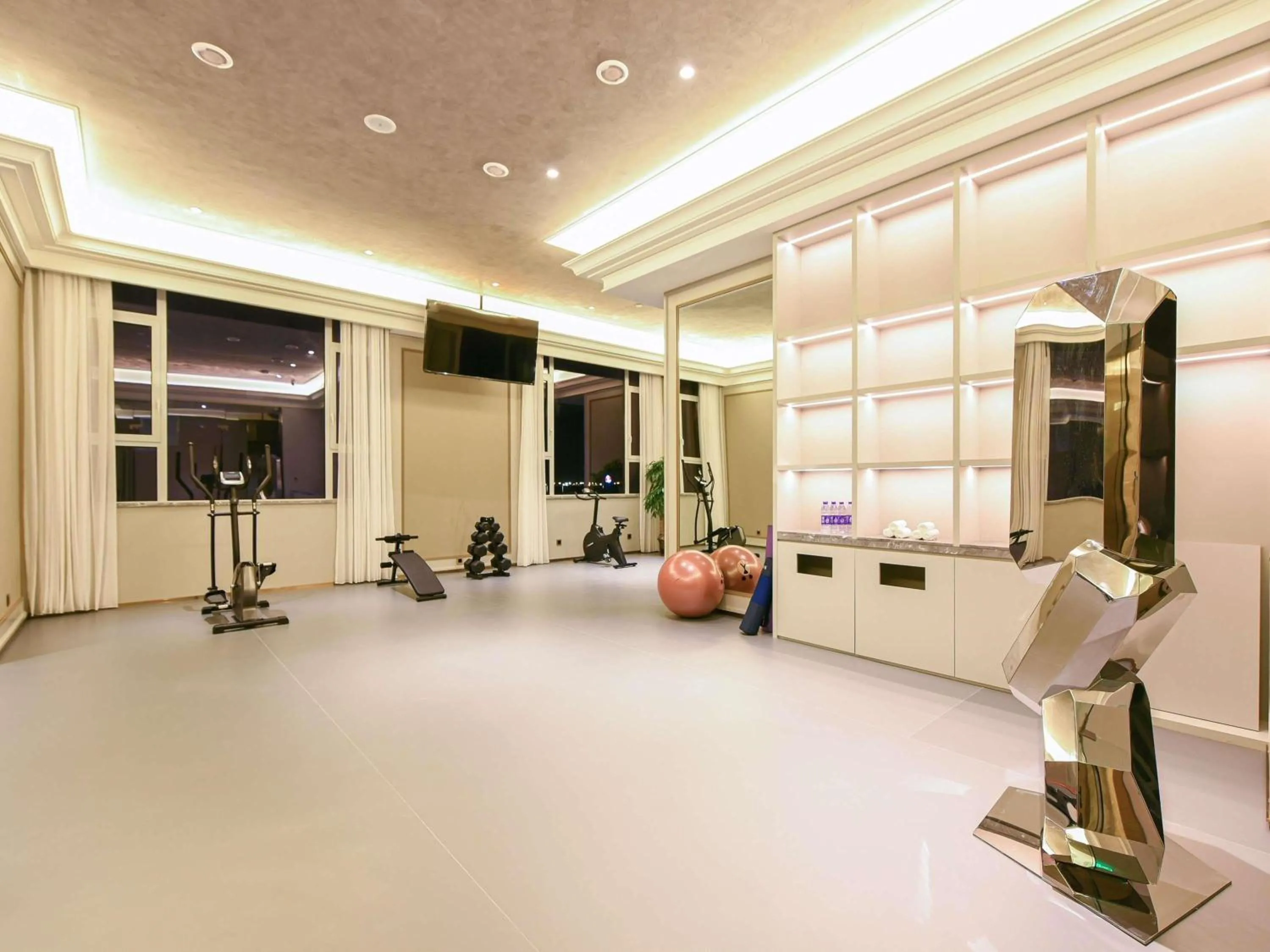 Fitness centre/facilities in Mercure Tianjin Eco Oriental
