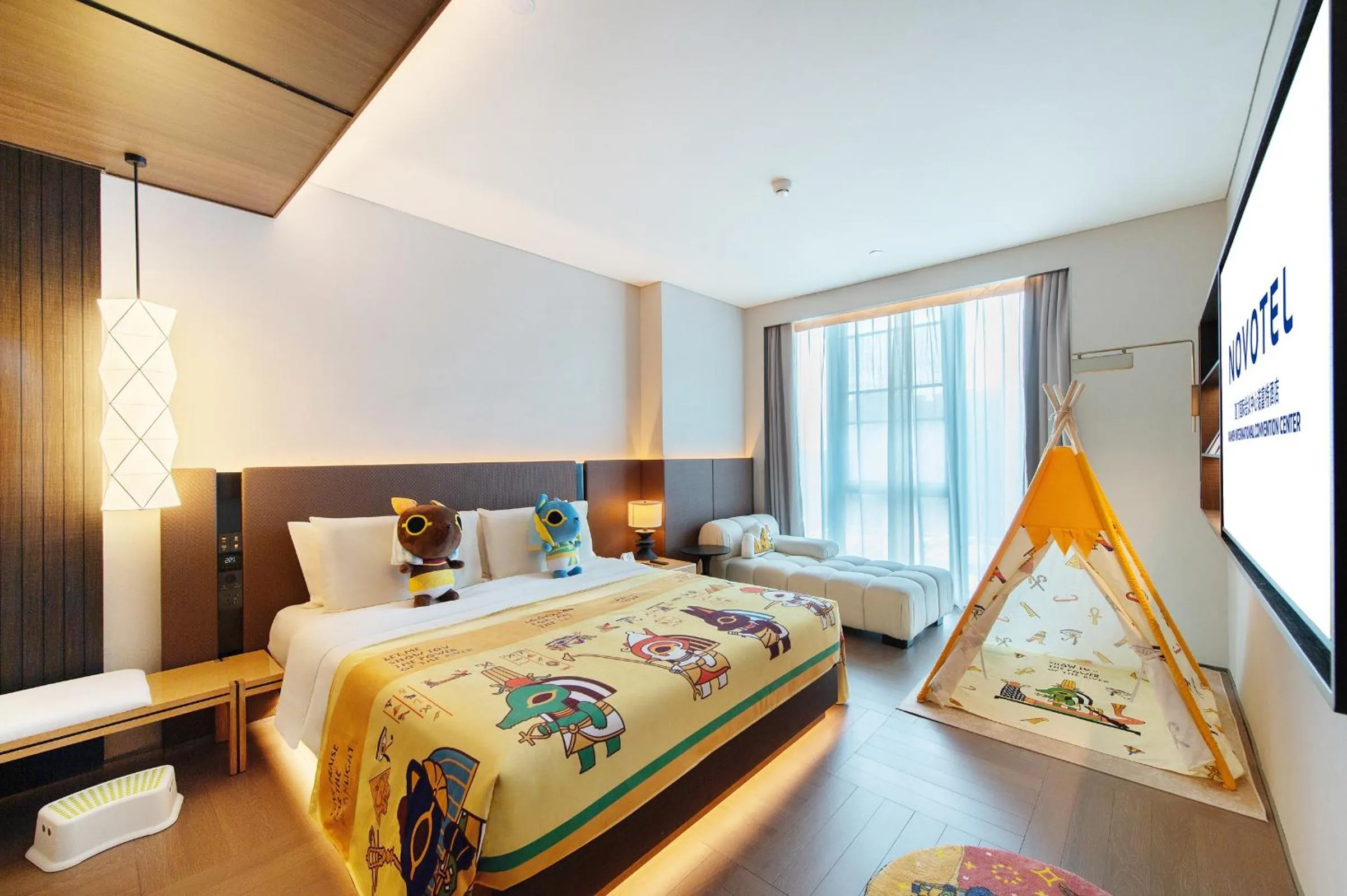 Bedroom in Novotel Xiamen International Convention Center