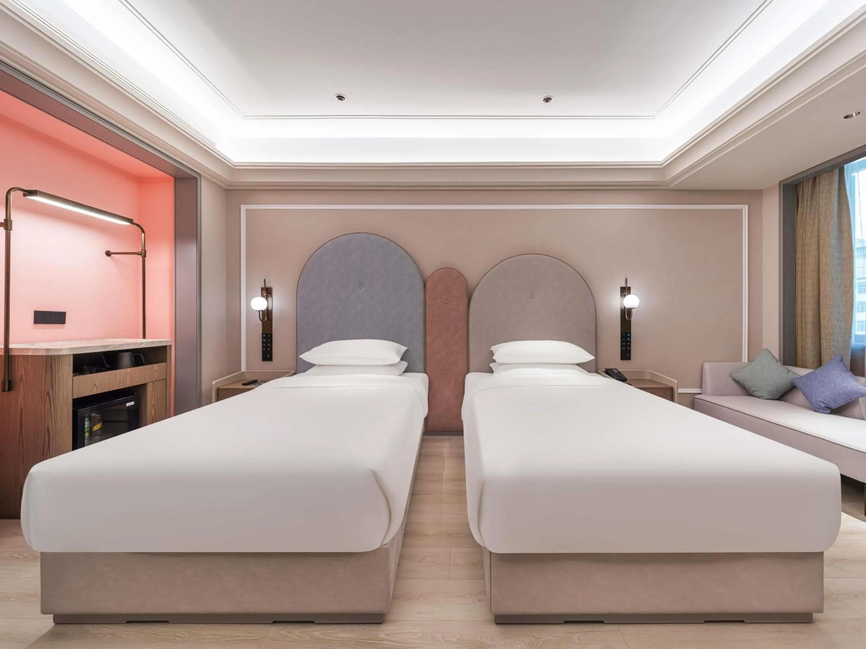 Superior Twin Room in Mercure Zhangjiajie Tianmen Mountain