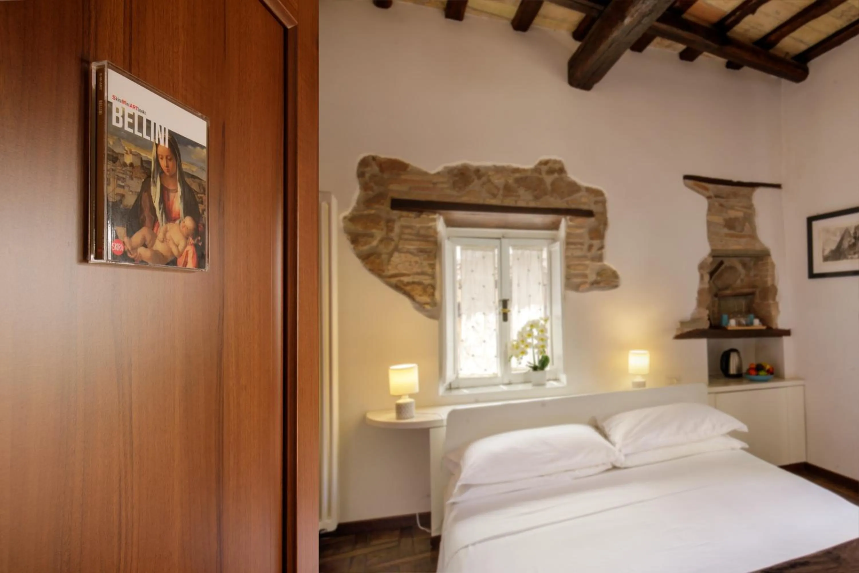 Bed in The Right Place 4U Navona Luxury Rooms
