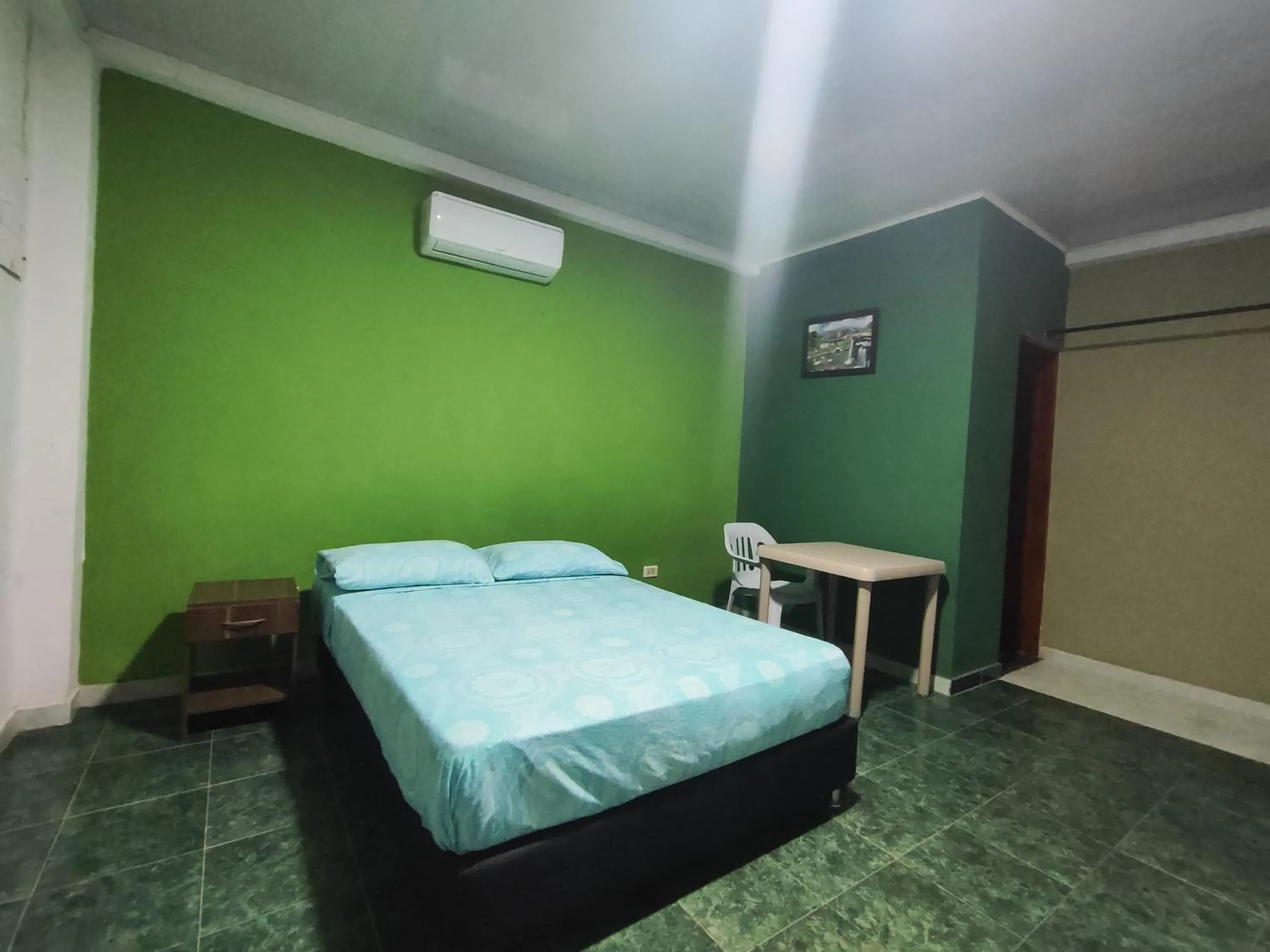 Bed in Ludisa House