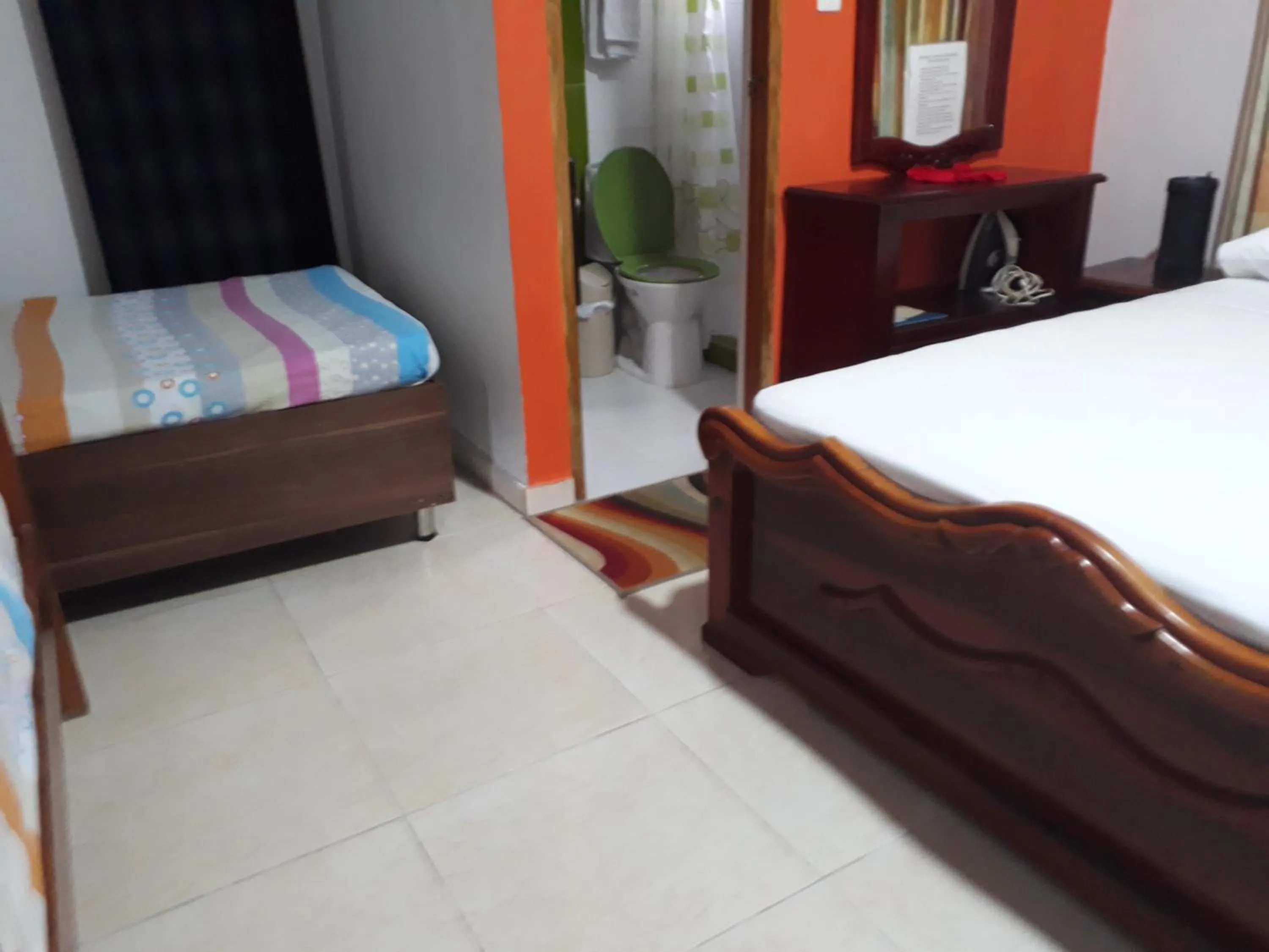 Bed in Ludisa House