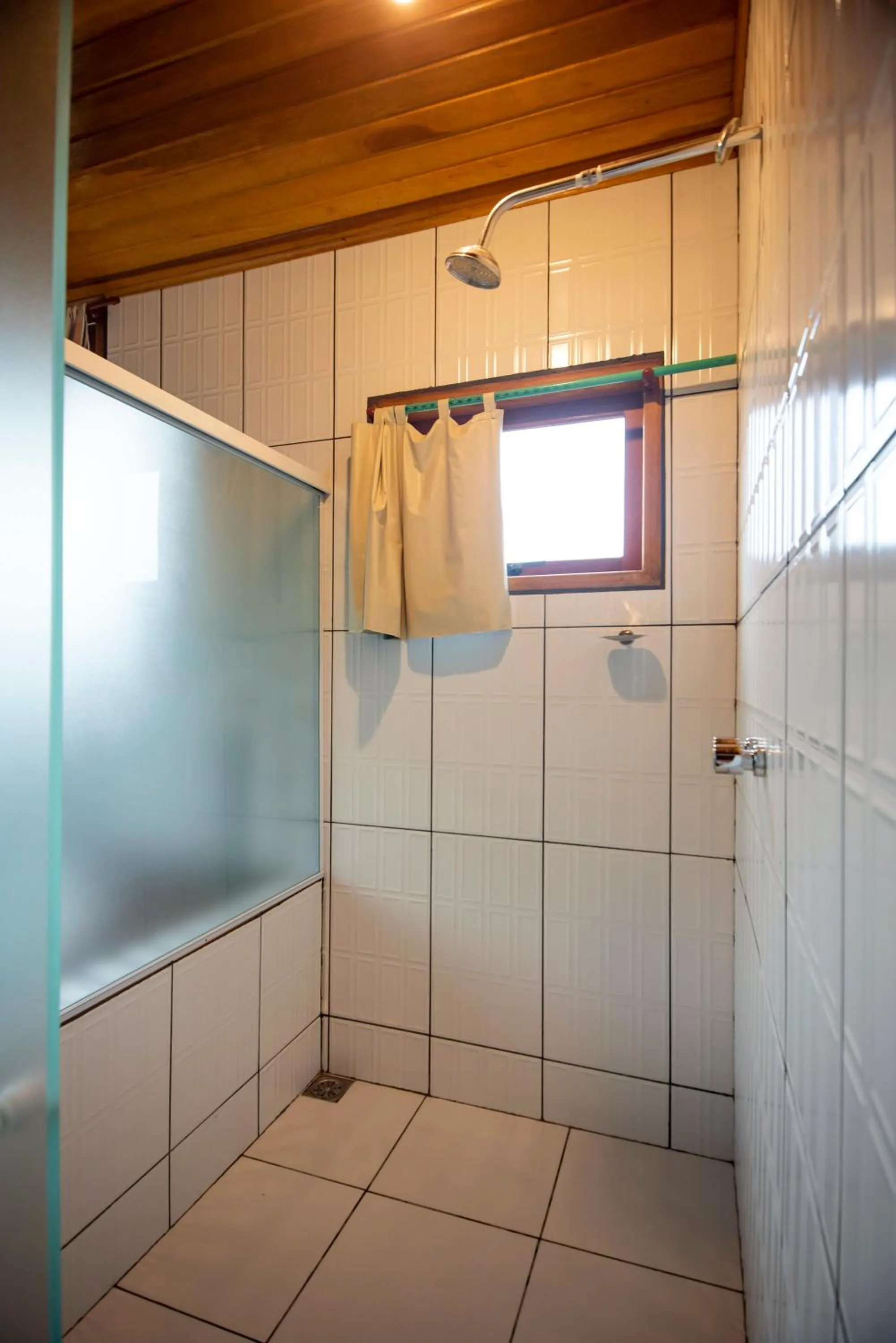 Shower in Pousada Verde Água Visconde de Mauá