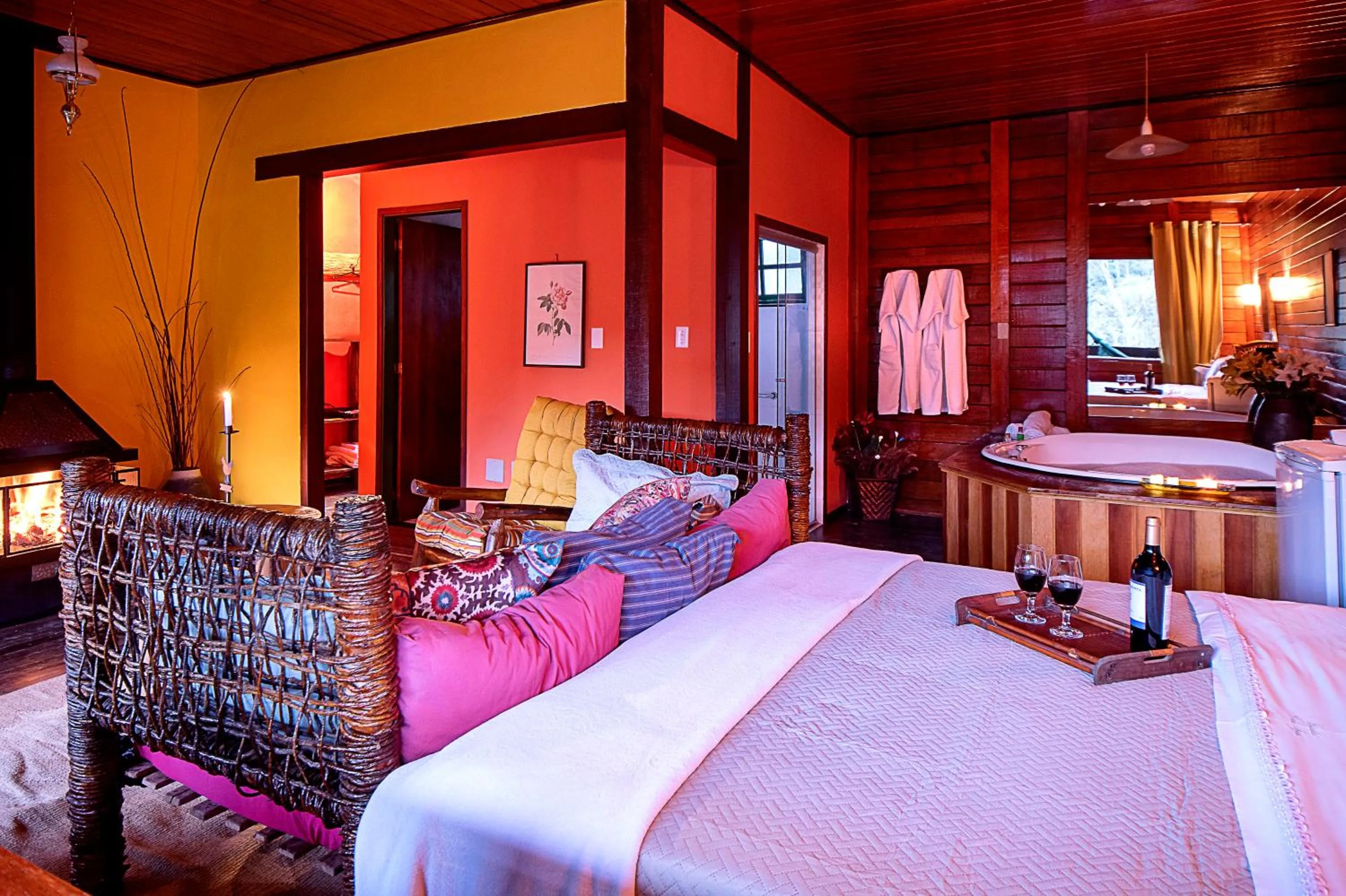 Photo of the whole room, Bed in Pousada Verde Água Visconde de Mauá