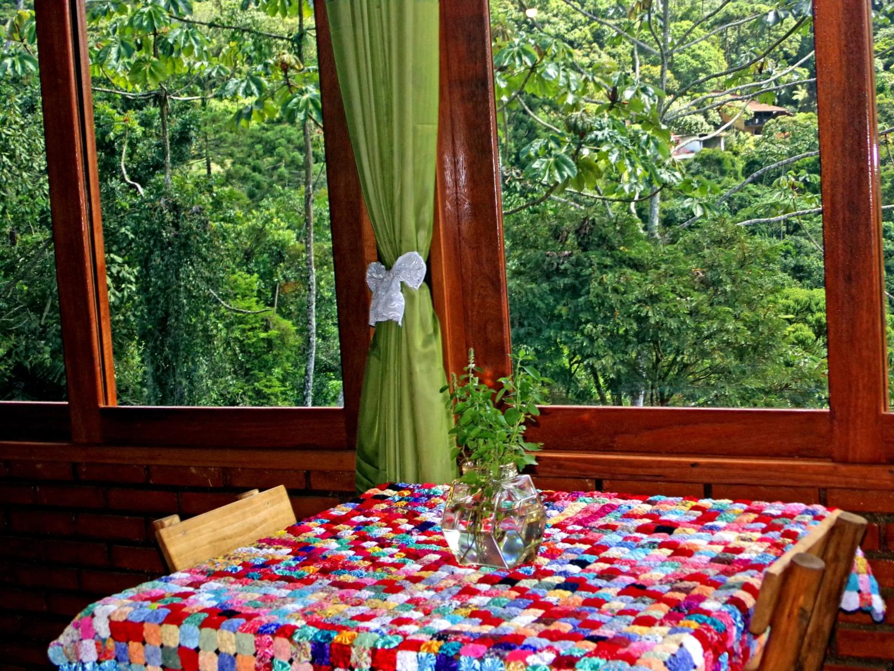 Garden view in Pousada Verde Água Visconde de Mauá