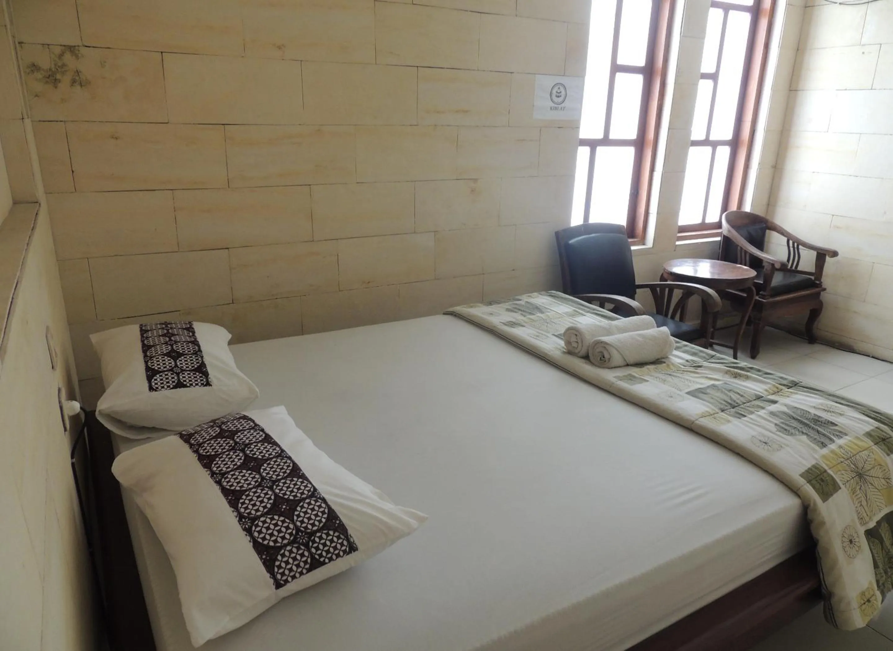 Bedroom, Bed in Lotus 2 Guest House