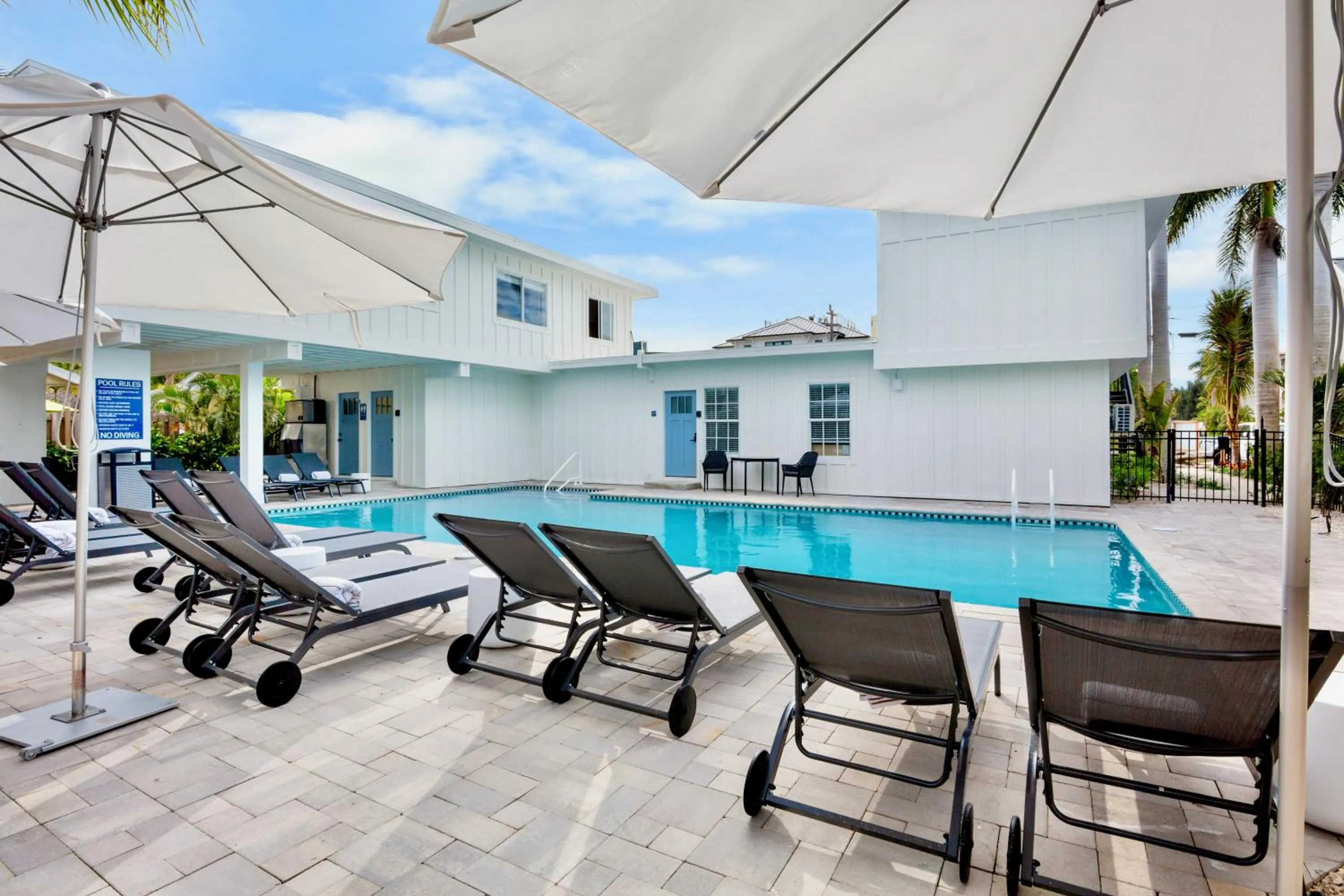 Day in Azul Resort Siesta Key