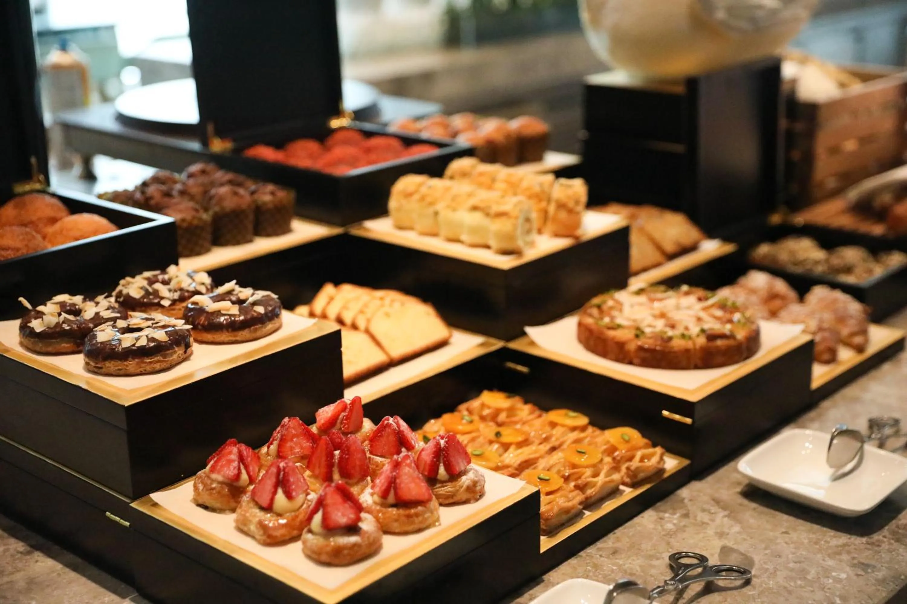 Buffet breakfast in Suning Galaxy International Hotel Wuxi