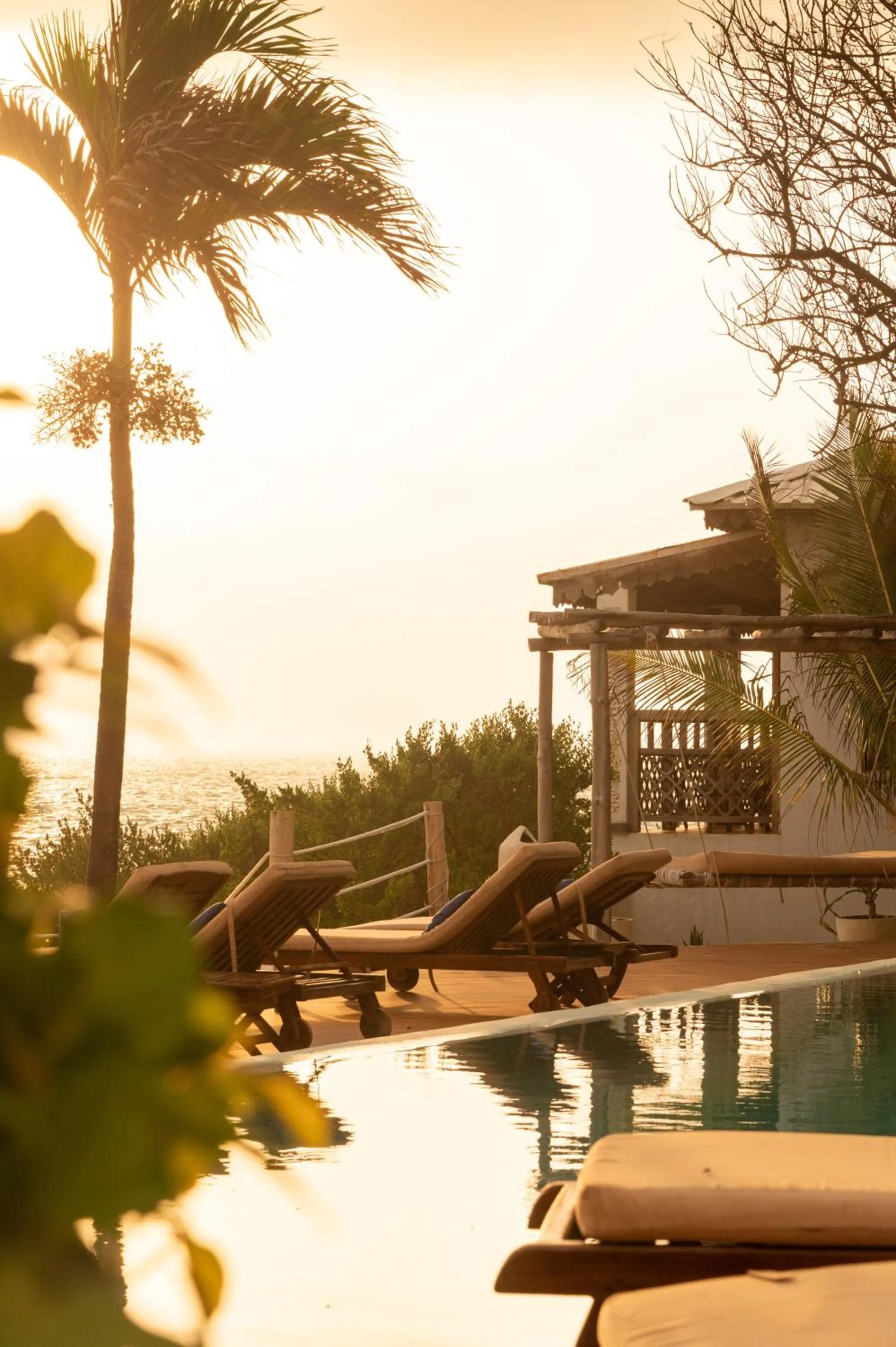 Swimming pool in Warere Beach