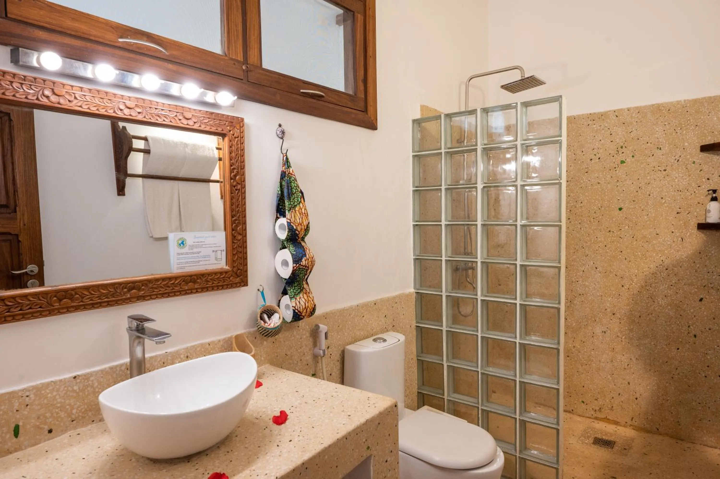 Shower in Warere Beach