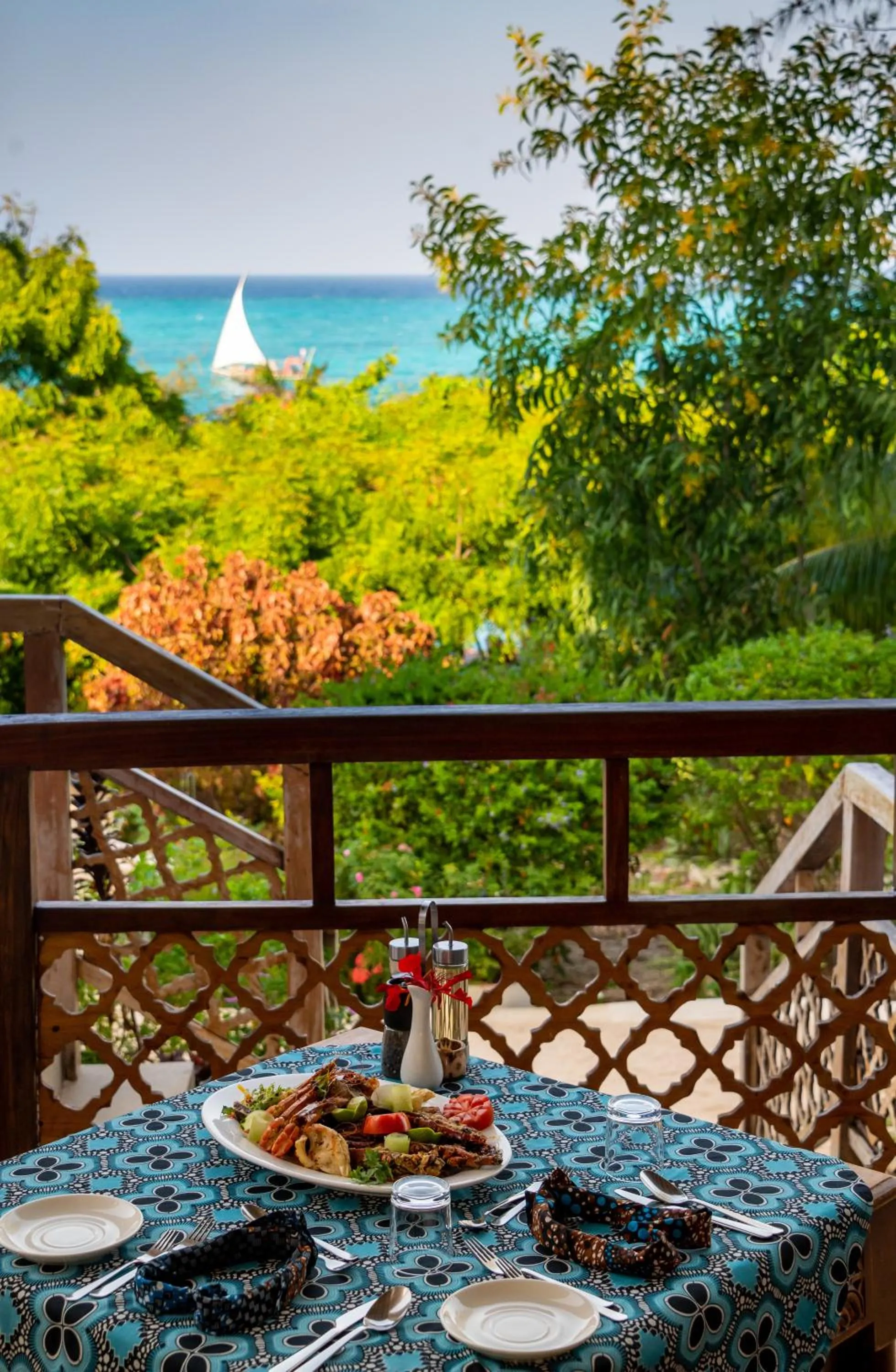 Restaurant/places to eat in Warere Beach