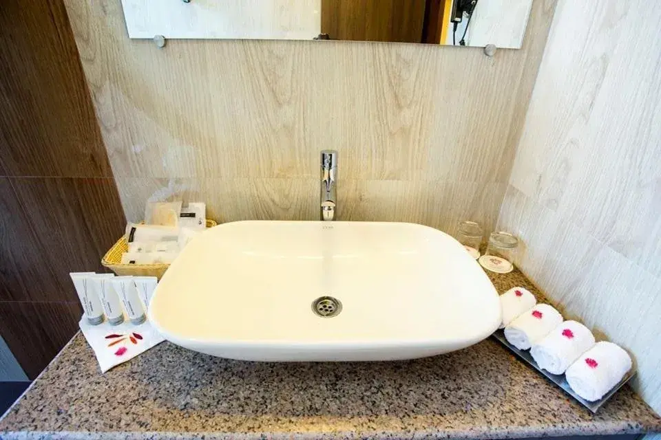 Bathroom in New Orchid Lords Inn Gangtok Bathroom in New Orchid Lords Inn Gangtok